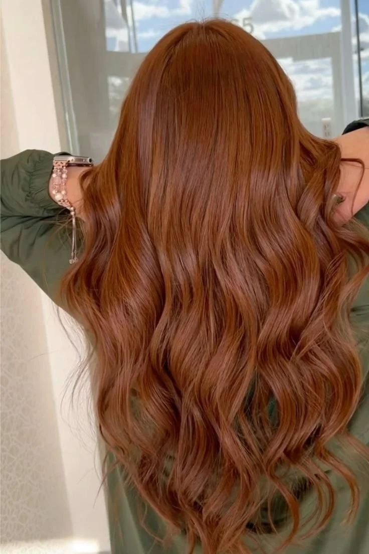 Copper Hair Gains Popularity Among Young Women in the City