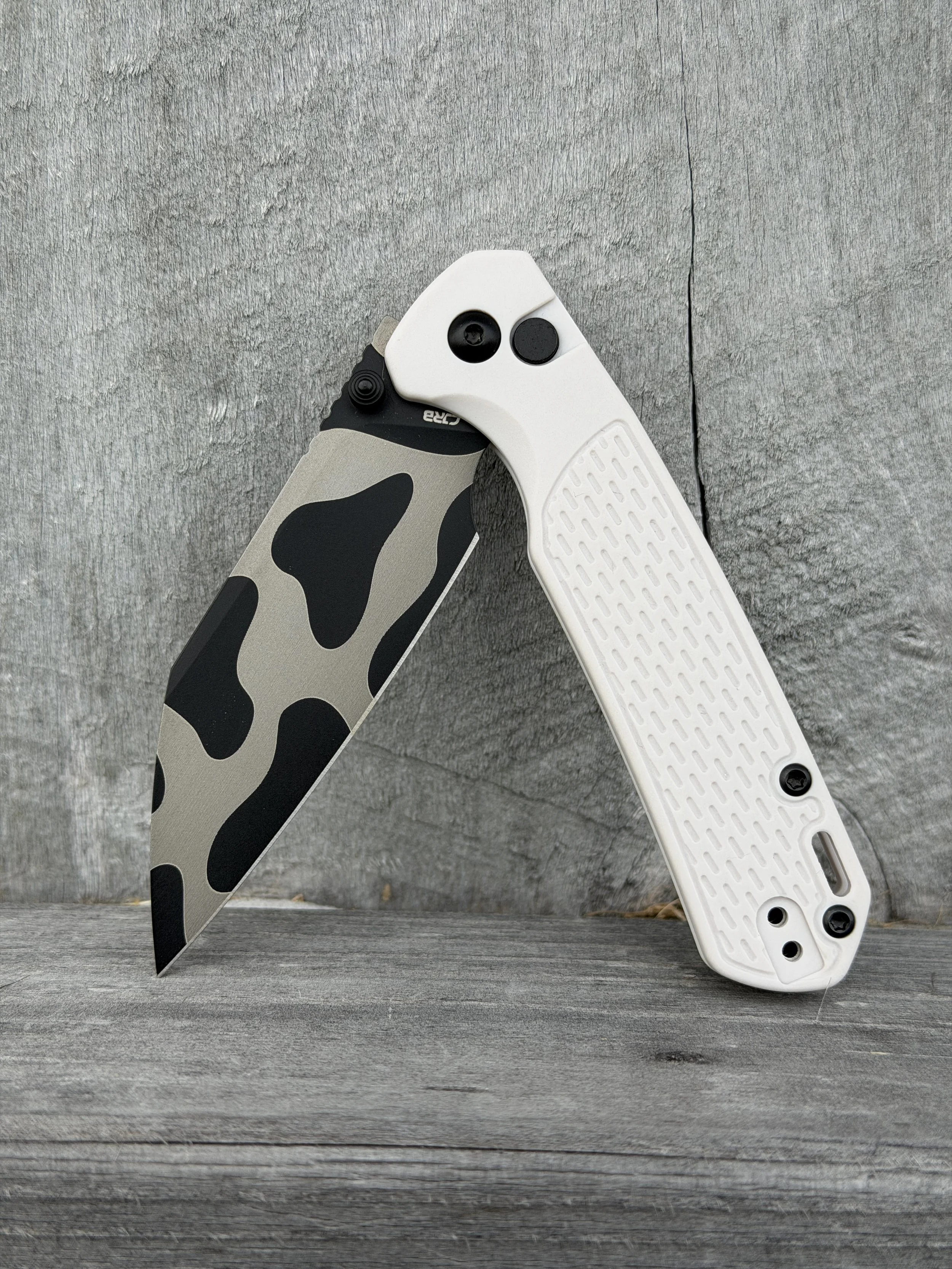 CJRB Pyrite Light - COWmaflauge