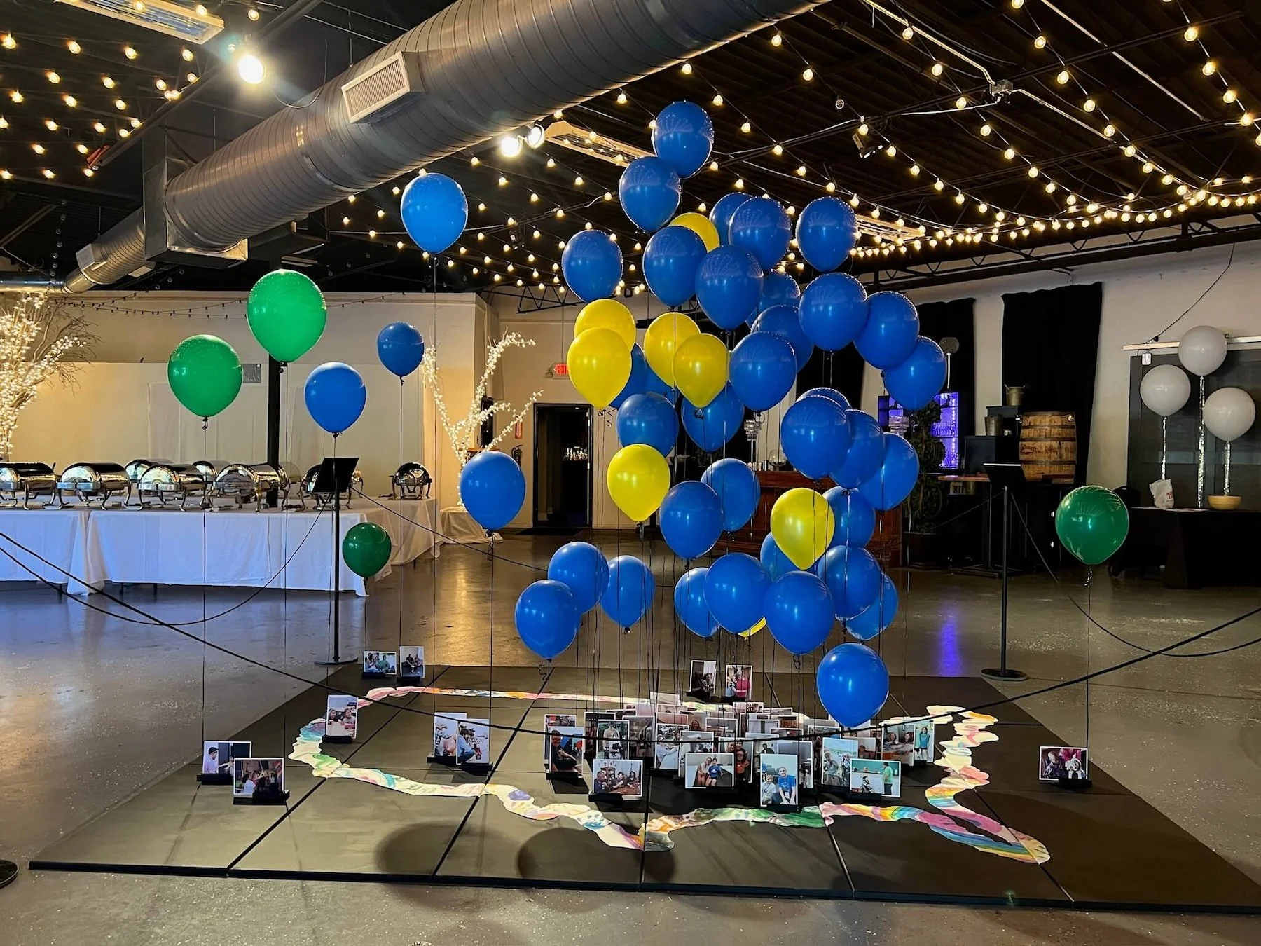 SUPPORT 99 BALLOONS