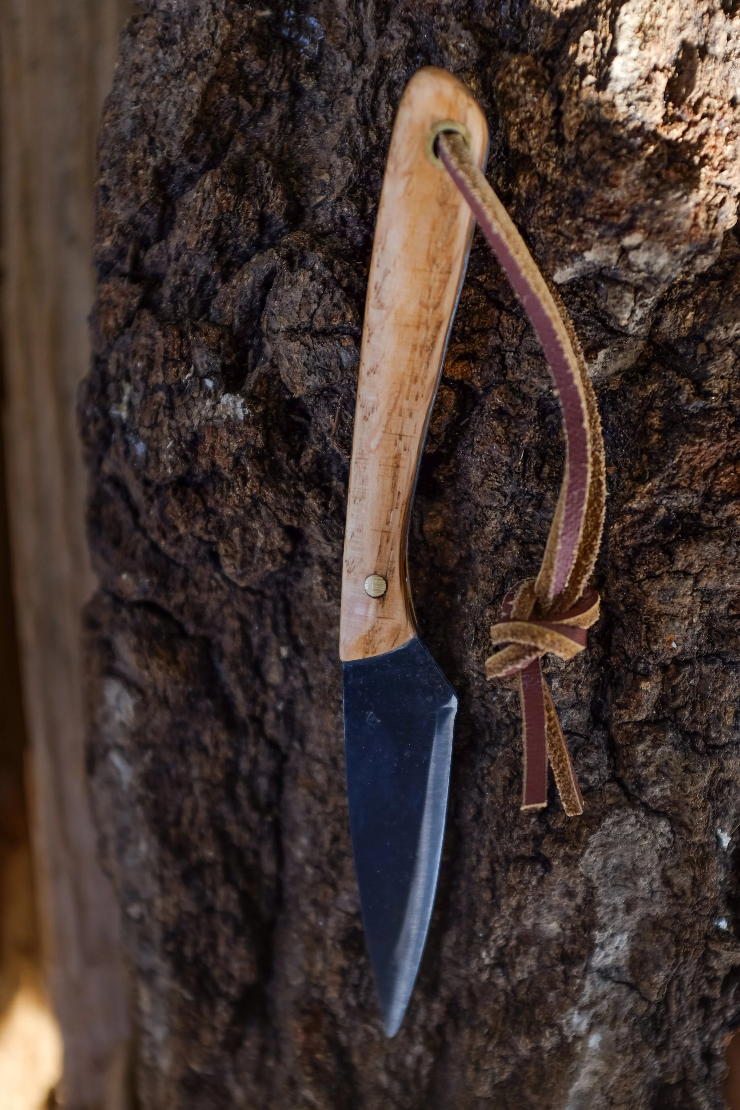 Small oak paring knife