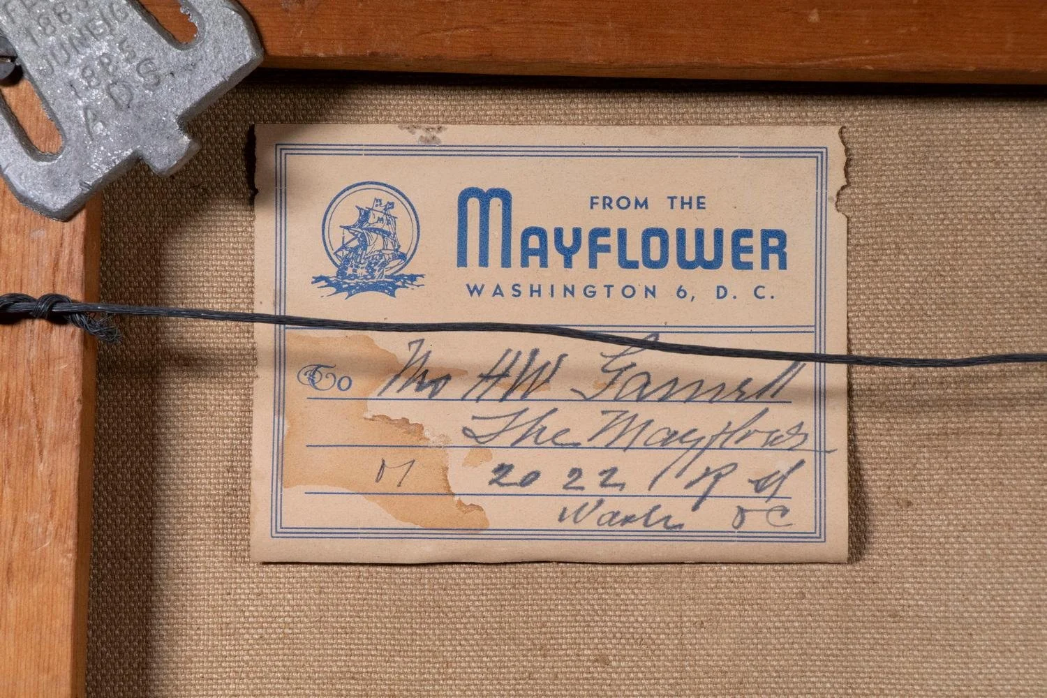 Downsizing Simplified: Expert Tips for Decluttering, Appraisals, and Auctions