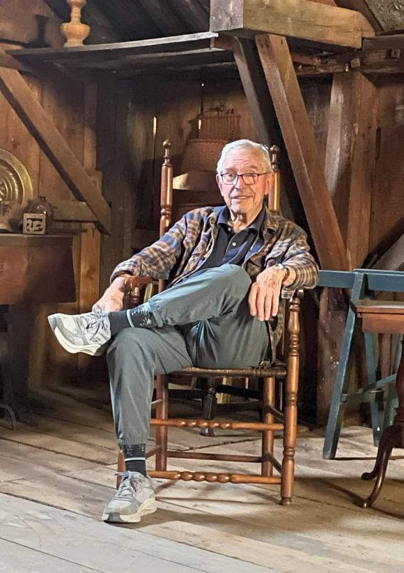 Expert Insights: Exploring American Country Furniture with Peter Eaton