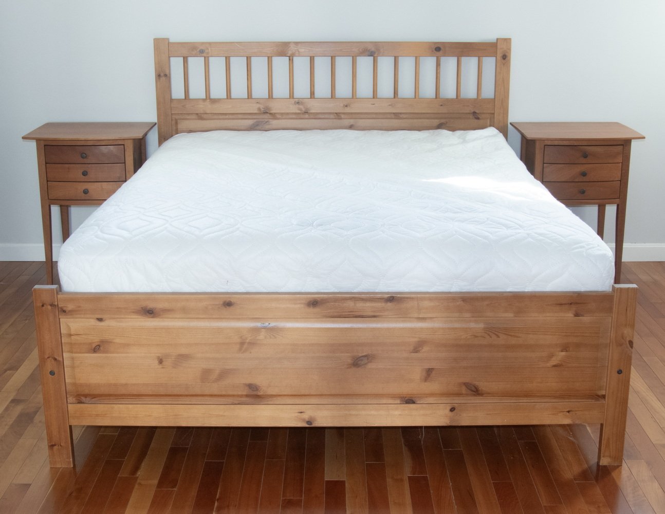 Home Furnishings &amp; Decor Auction