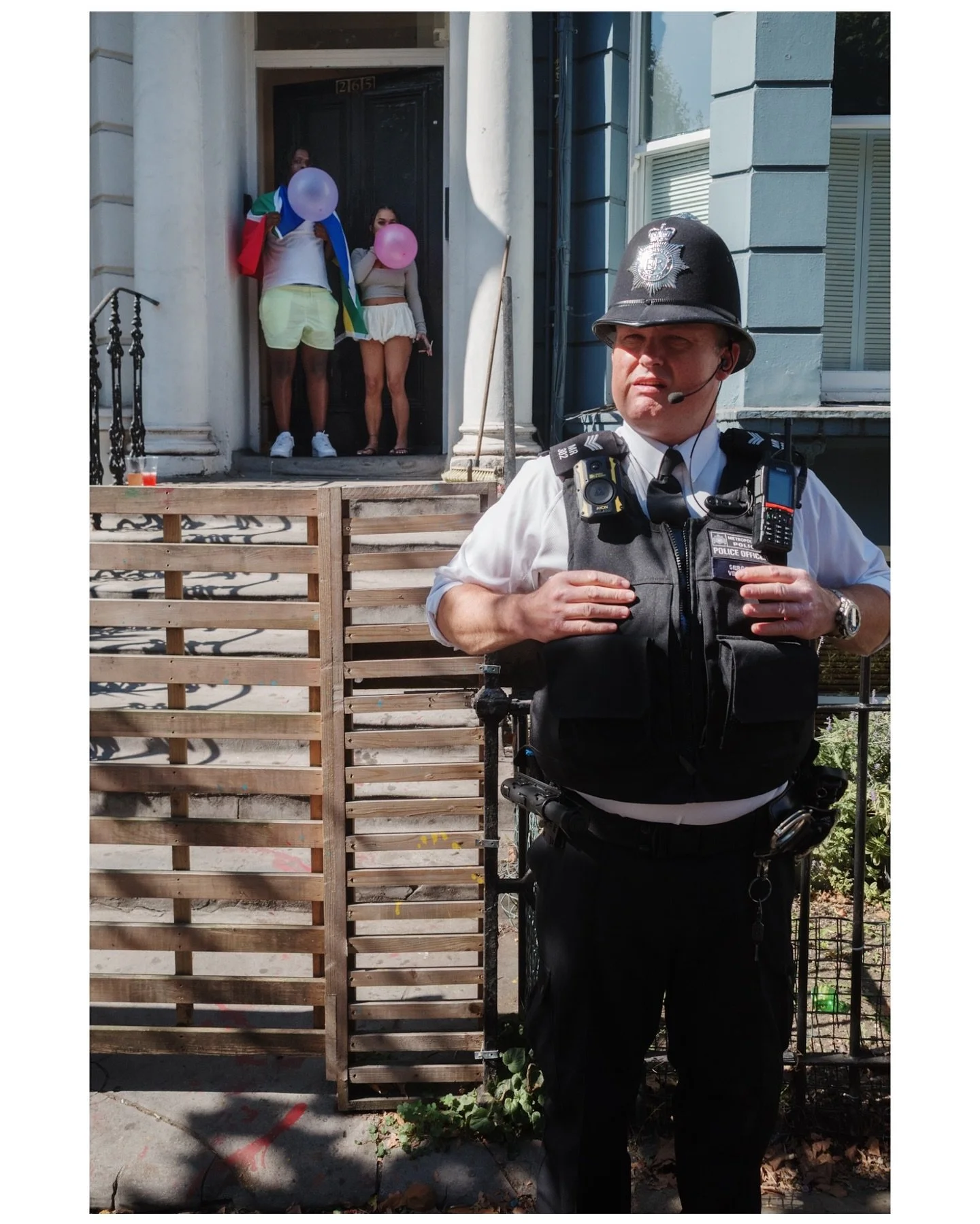 A bit more of a calm set than yesterday&rsquo;s.
Notting Hill Carnival, 2025

&mdash;&mdash;

#SPiCollective  #eyeshotmag #canpubphoto #burnmyeye #street_avengers #thephotosector #framelinesmag #streetizm #streetsygram #street_badass #shinyhappystree