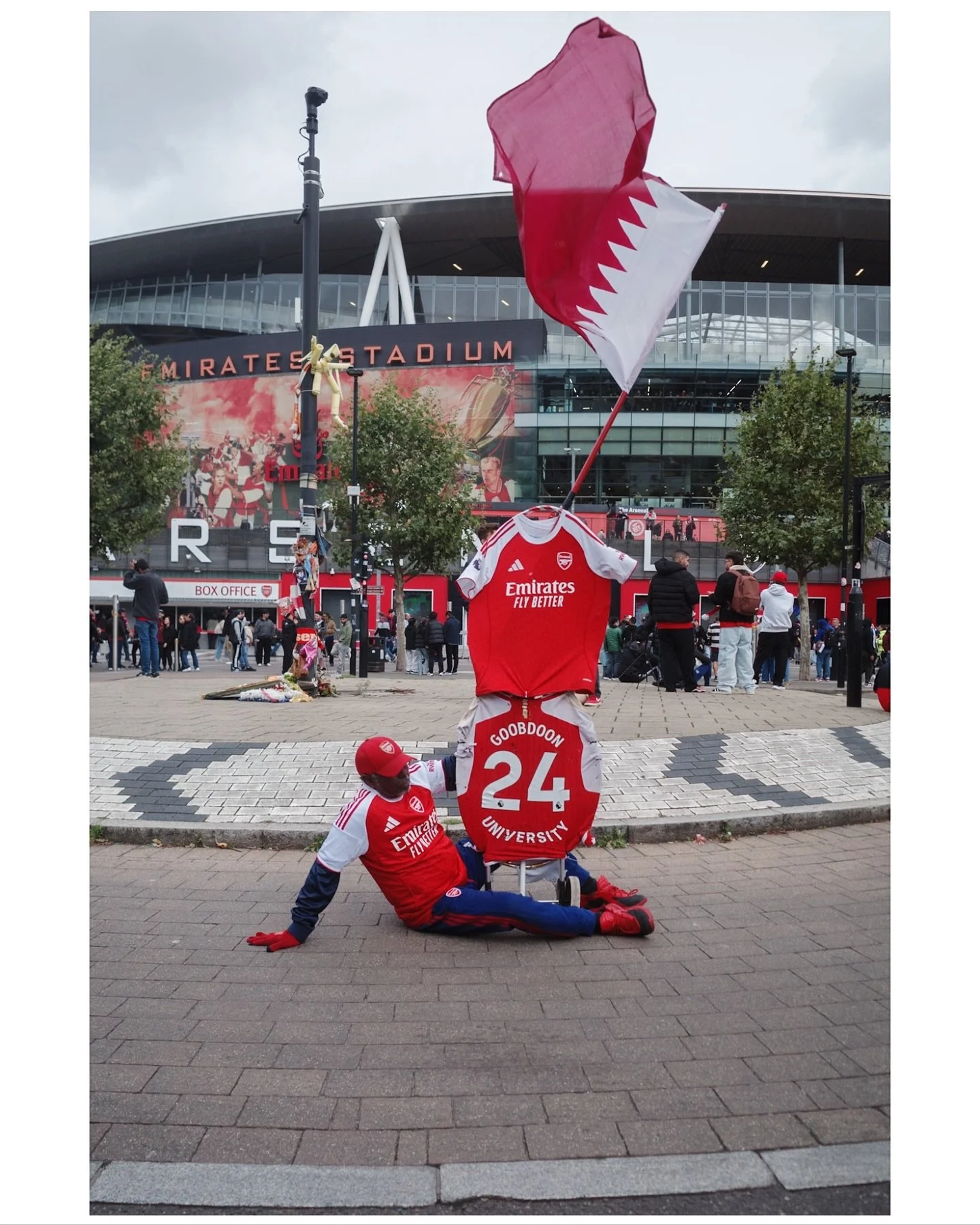 Arsenal 2-0 West Ham

&mdash;&mdash;

#SPiCollective  #eyeshotmag #canpubphoto #burnmyeye #street_avengers #thephotosector #framelinesmag #streetizm #streetsygram #street_badass #shinyhappystreet #streetsygram #lensculturestreets #Checkmybadself #str