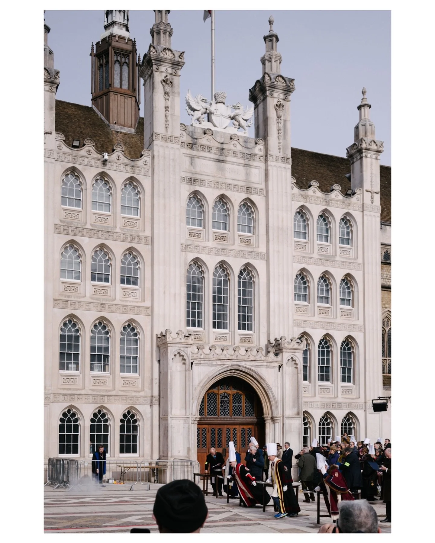 Flippin&rsquo; heck, these shots are a bit racy! Had my first pancake in years today, it was eggcellent. I&rsquo;m really milking this caption. Not sure I&rsquo;ll be able to livery it down. #pancakes #guildhall