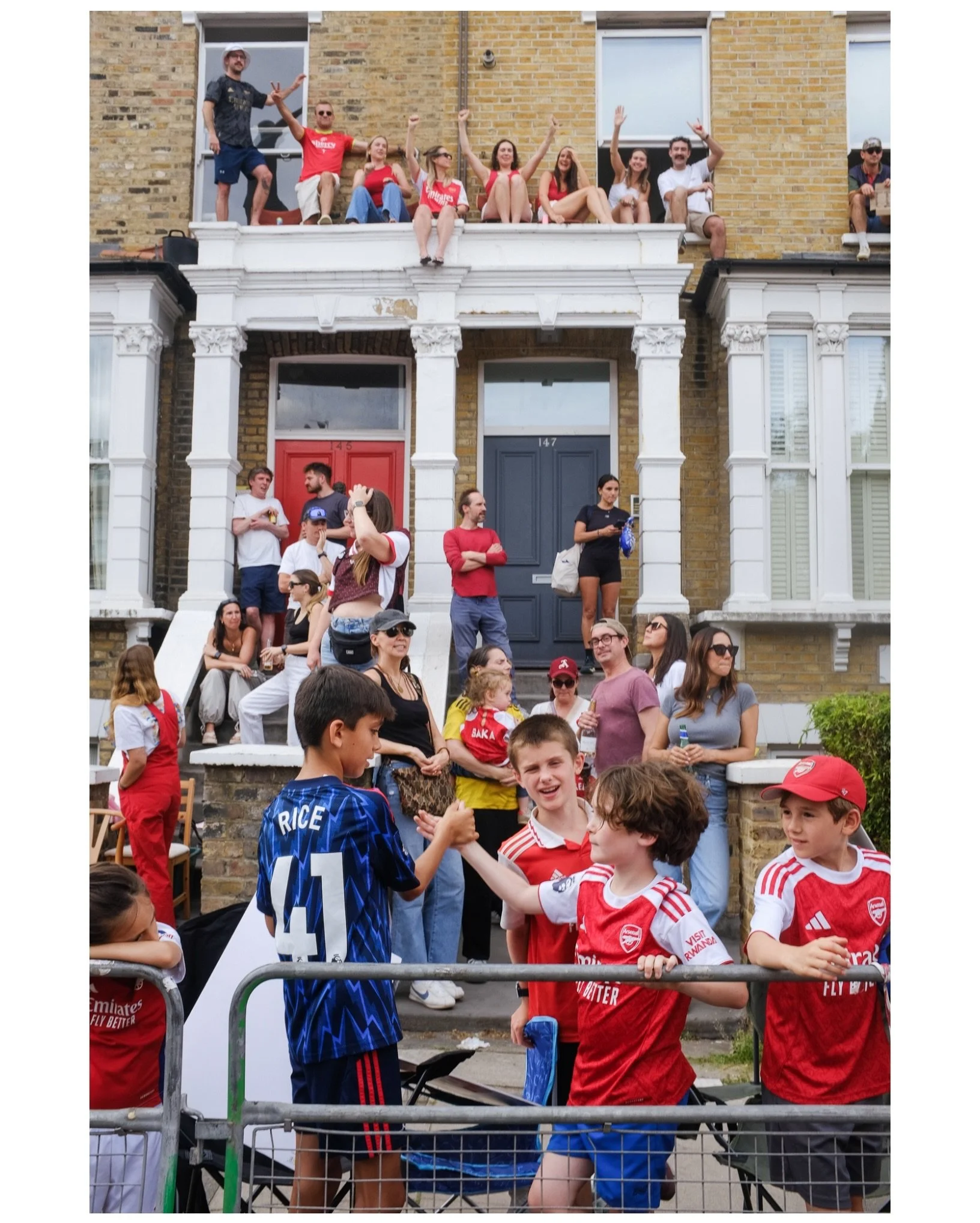 The Arsenal Parade. Proud. One of the best days I&rsquo;ve ever had in London, it anywhere really. With over 1.5m people, it was very Notting Hill Carnival vibes, another of my loves. I didn&rsquo;t cry there, you did.
#arsenalparade2026 #northlondon