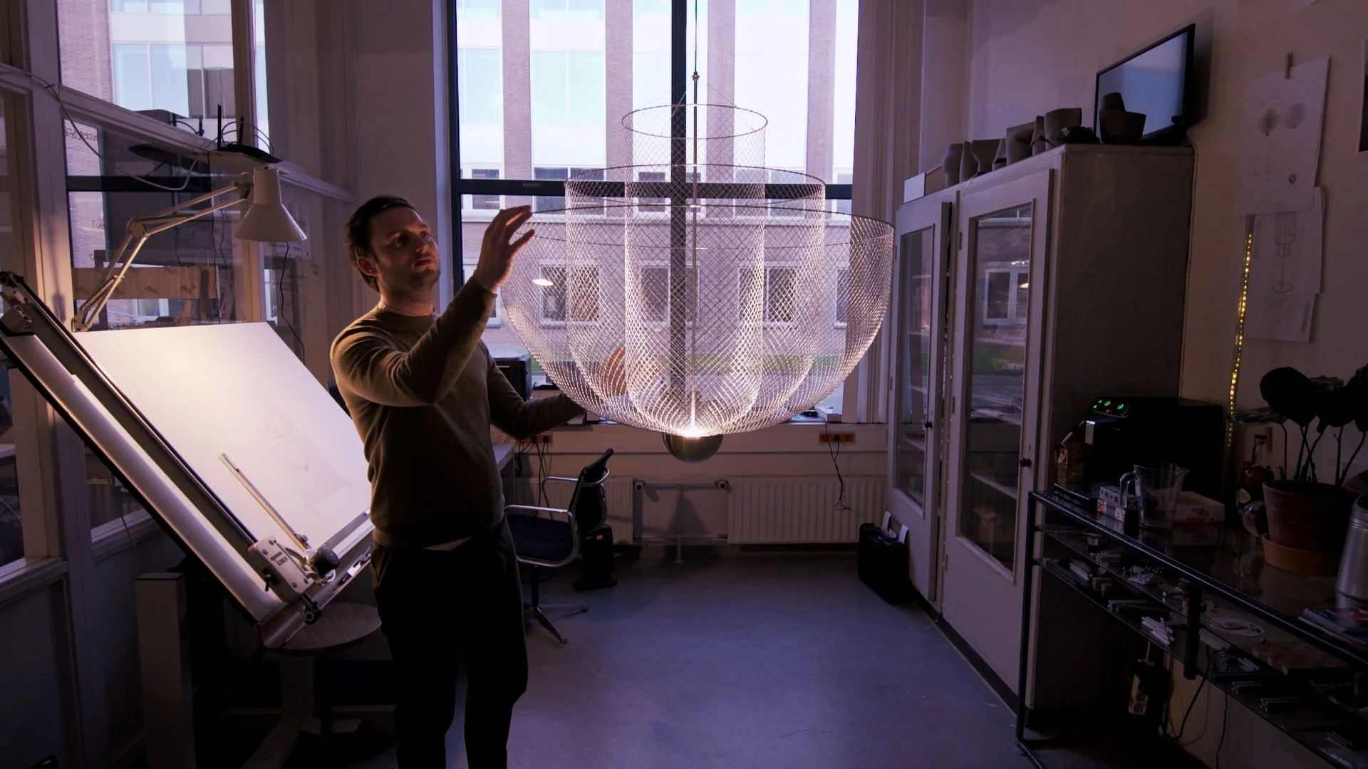 Shooting Design in Motion: Rick Tegelaar’s Meshmatics for Moooi