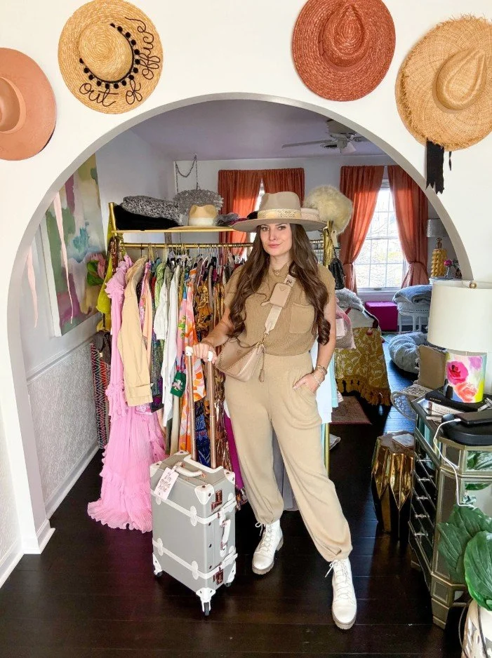 Airport Style Guide: Chic and Comfortable Airplane Outfit Ideas