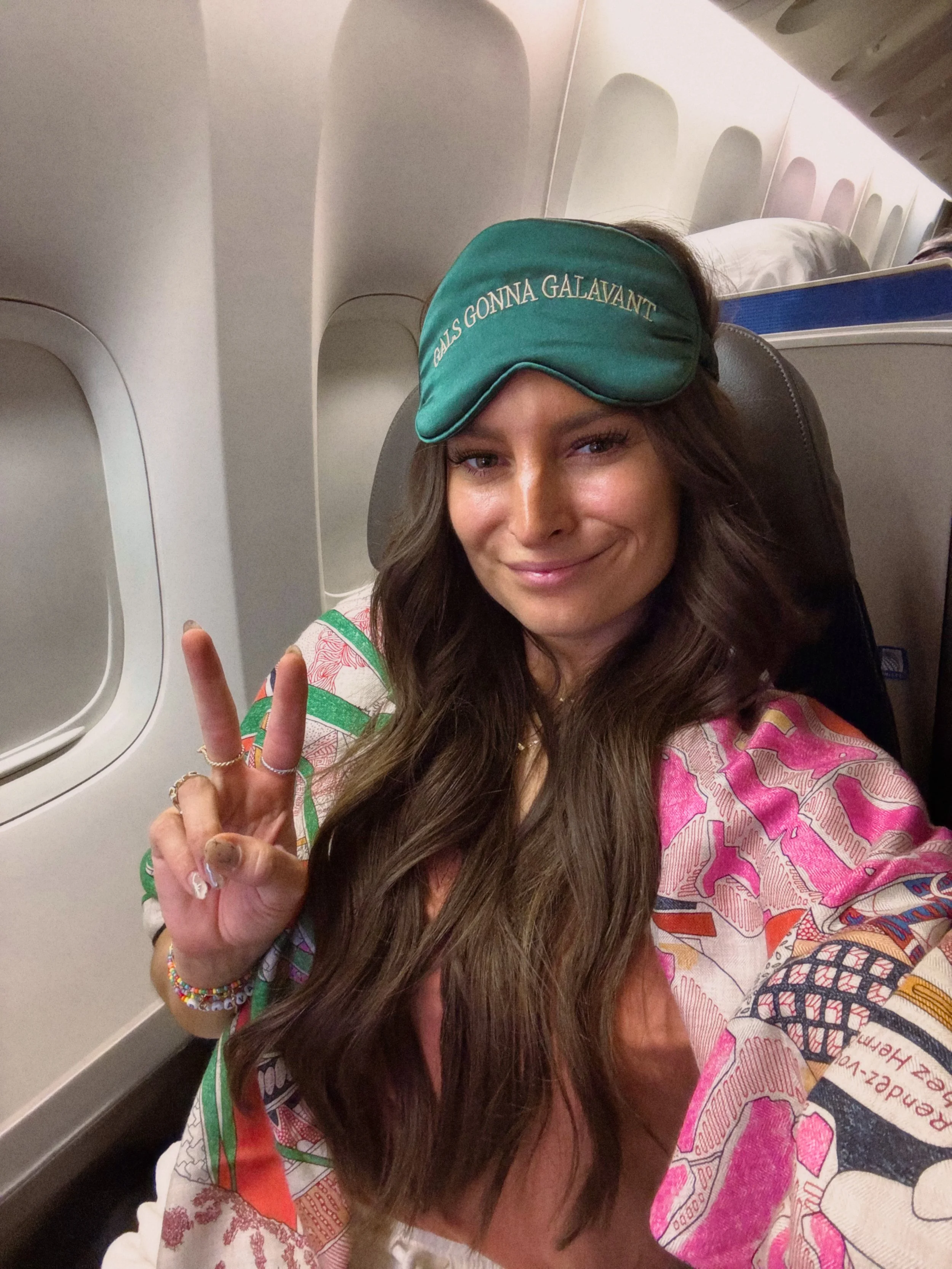 How to Beat Jet Lag: 13 Tips for Long-Haul Flights