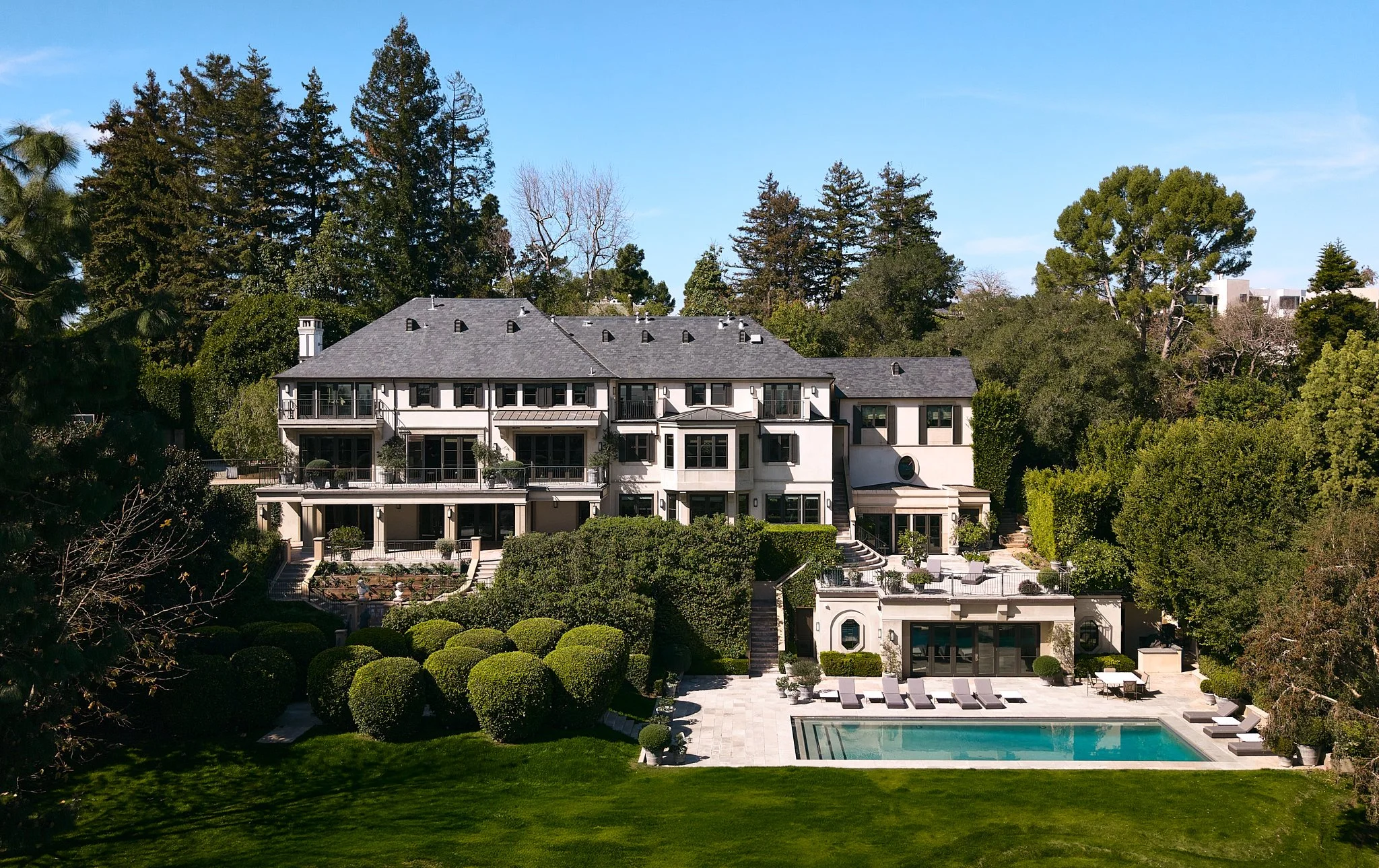 10790 Bellagio_@Ntimm_LowRes_02_.jpg