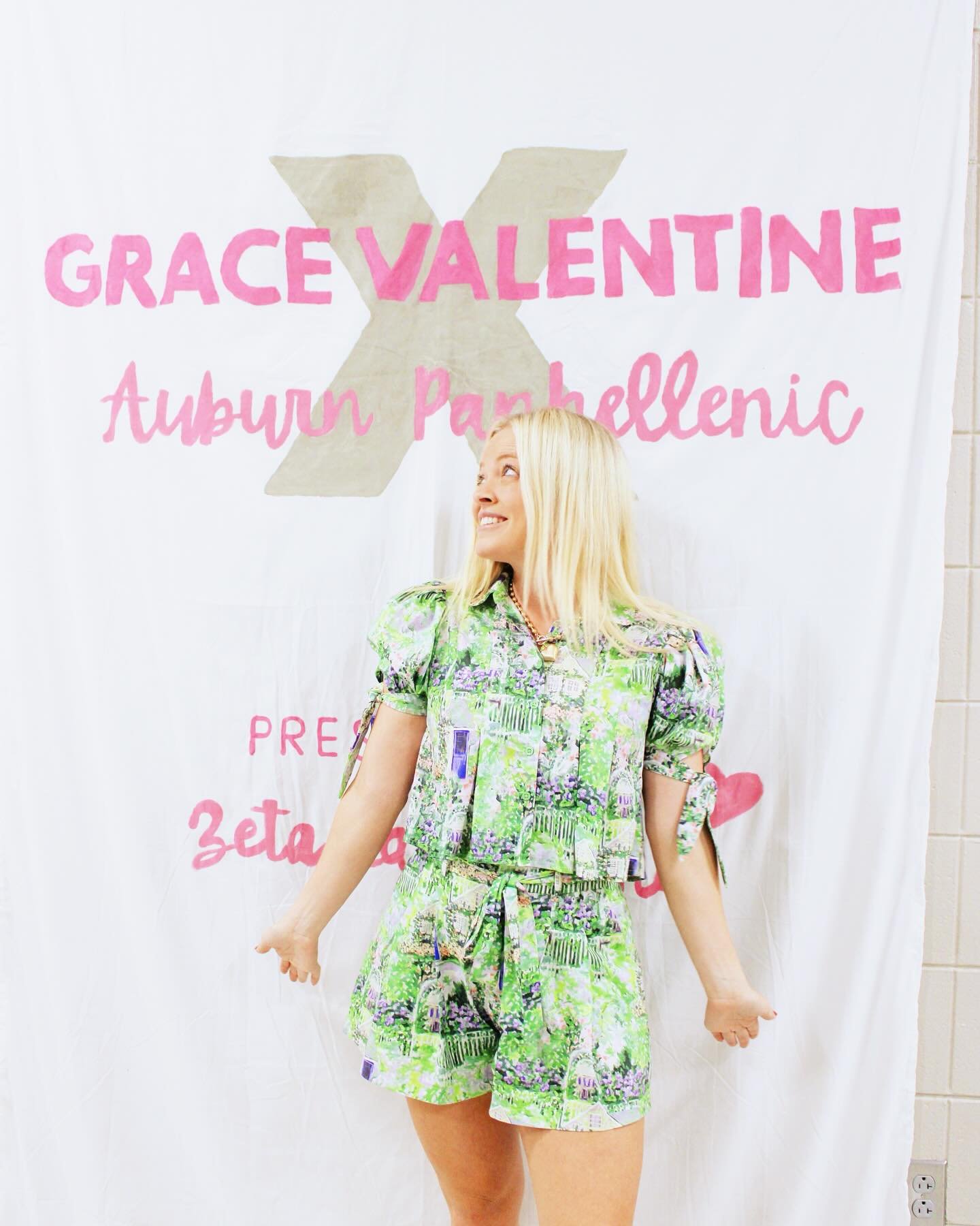 We were so honored to be able to host @thegracevalentine last night! Her words of encouragement reminded us that these college years are more than just a season - they are an opportunity to grow in faith, lean into community, and step confidently int
