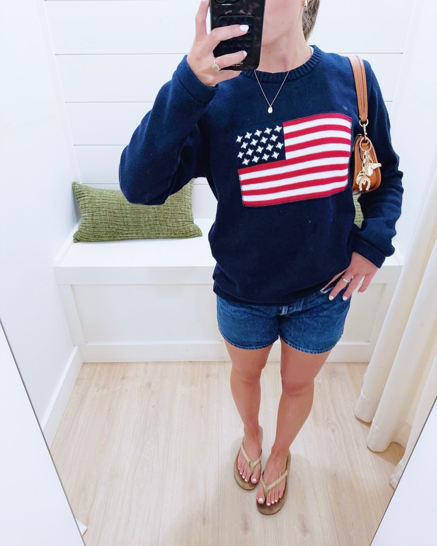 Having a great MDW! 🇺🇸🤍🦅🐚

#AuburnZeta #GammaRhoLovesYou #MemorialDay