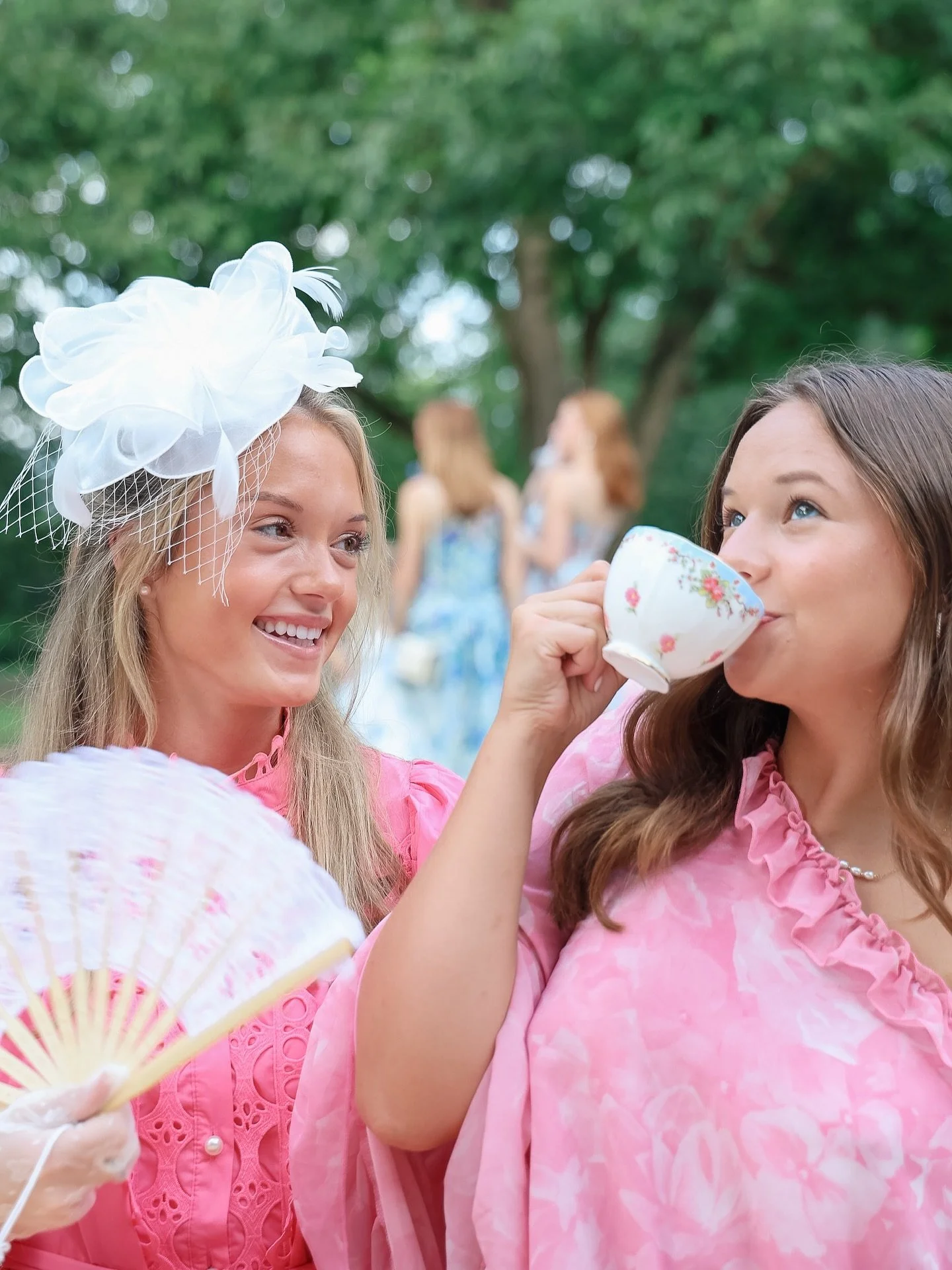 PINKIES UP PC &lsquo;25!!! Happy Ice Water Teas! 🫶🏻💕🫖🎀💐

#AuburnZeta #GammaRhoLovesYou #PINKIESUP #OTBGC