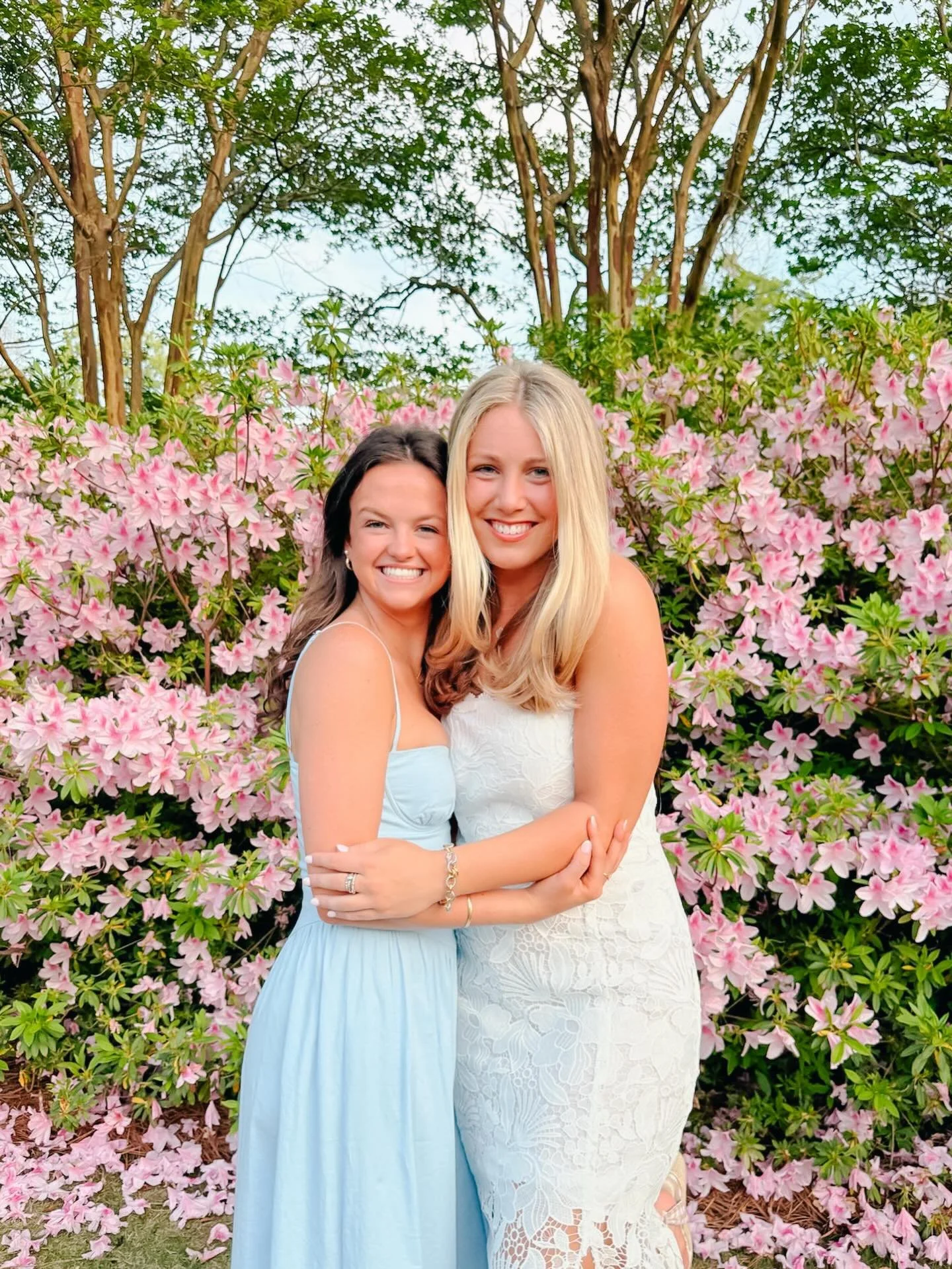 Just getting started! Happy Riverboat!!! 🛳️🤍✨

#AuburnZeta #GammaRhoLovesYou