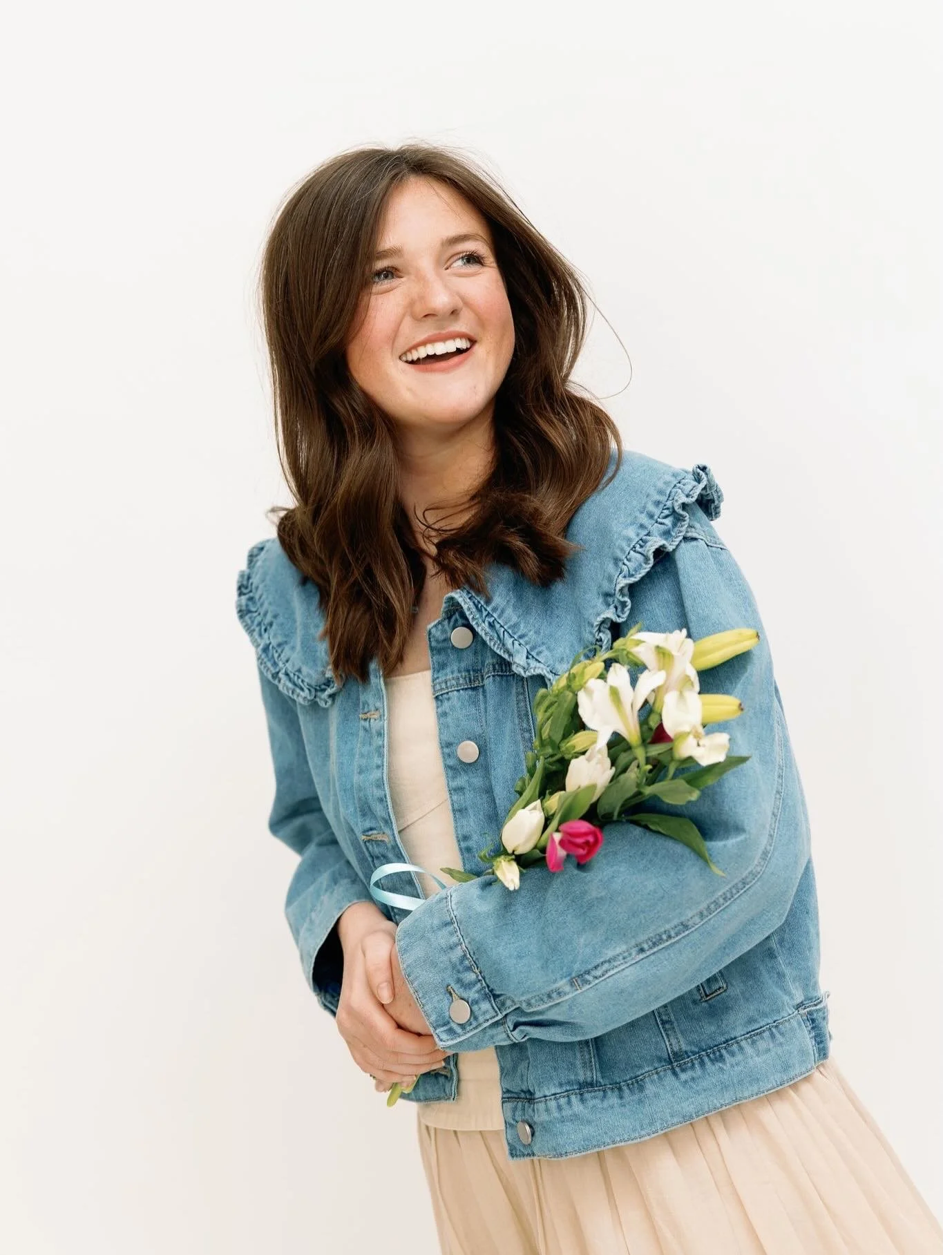 This week&rsquo;s #MEETEXECMONDAY comes from our girl behind the screen, Aubrey Stewart! 🩵🤳

&ldquo;Hi all!!! My name is Aubrey Stewart, and I have the honor and privilege of serving as VP of Communication for the Gamma Rho chapter! In this role, I