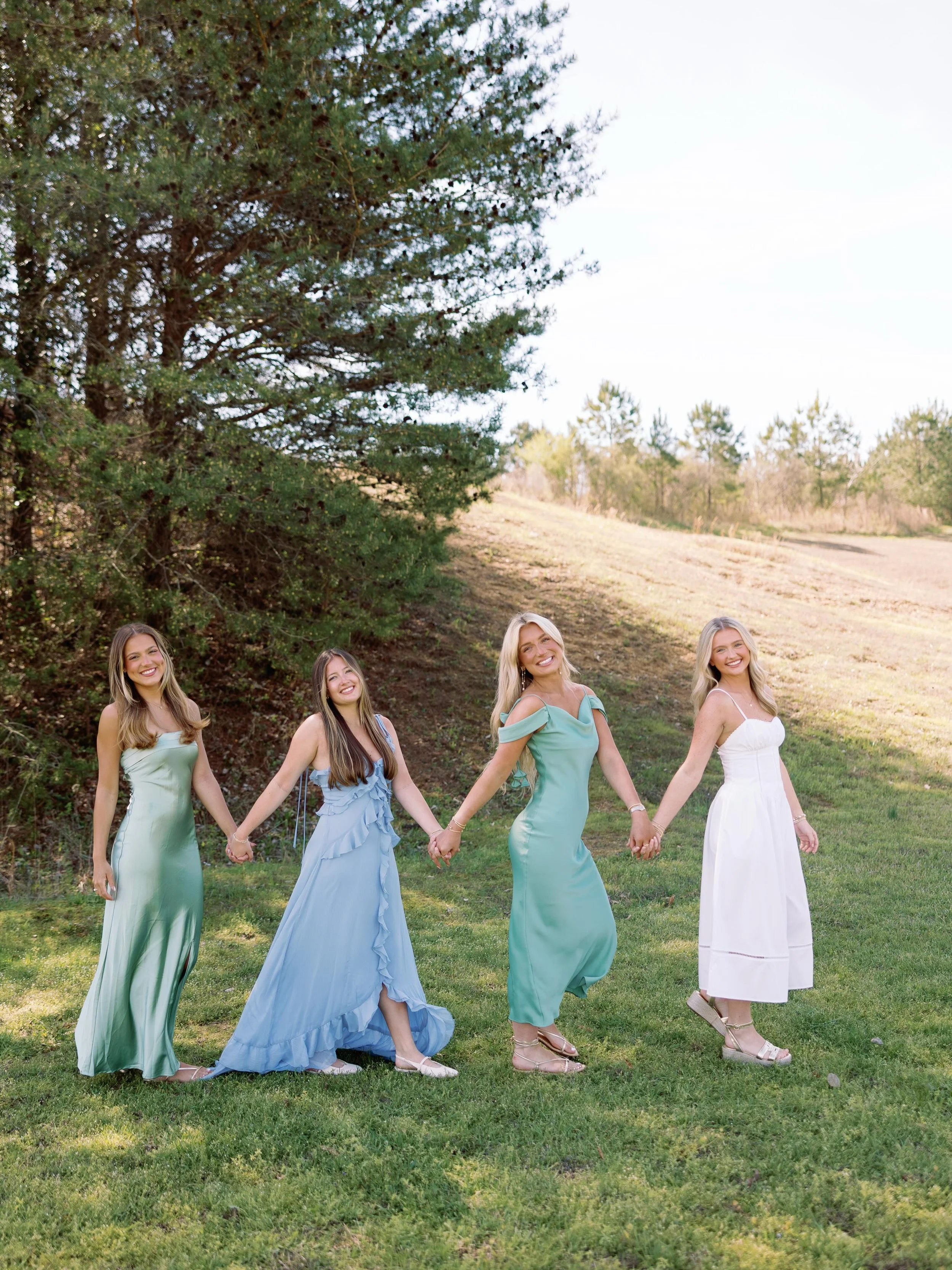 Recruitment team here!!! Camp War Eagle officially starts TODAY, so we are sharing some of our favorite spots at Auburn for when you are visiting this summer! 🩵🩵🩵

All ZTAs &mdash; drop your Auburn favorites in the comments below!!

#AuburnZTA #Ga