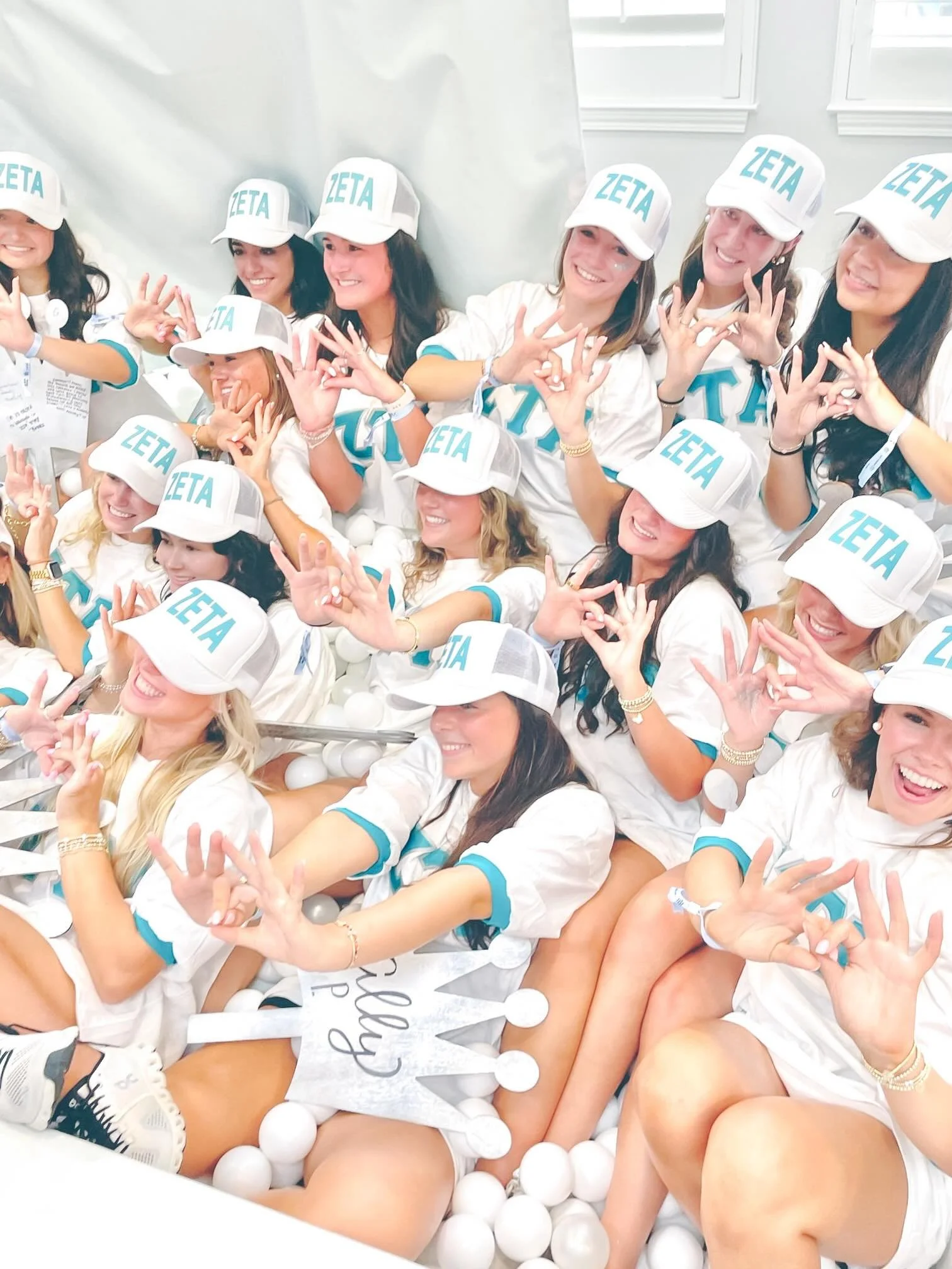 WAKE UP!!! RECRUITMENT REGISTRATION IS OPEN!!! We can&rsquo;t wait to meet you!!! 🩵🩵🩵

#AuburnZeta #GammaRhoLovesYou