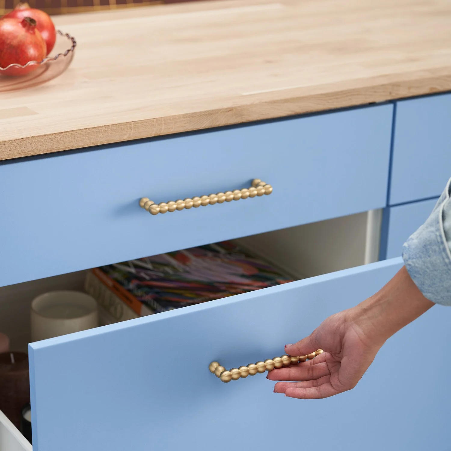 BOBBIN_HAND_SHOT_BRASS 1x1.jpg