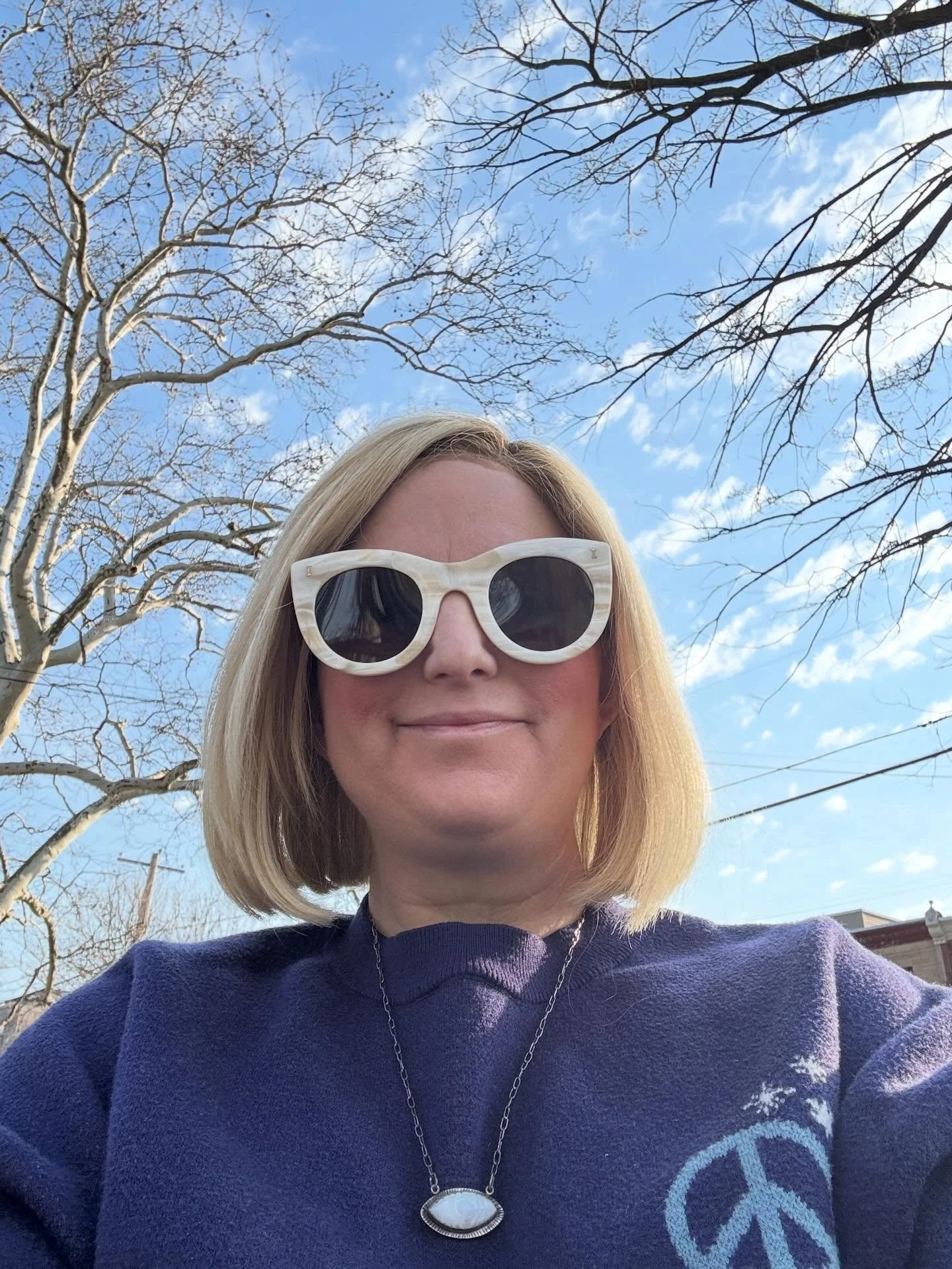 This is your friendly reminder to get outside today! Hug a tree, sun gaze, smile at strangers. Take advantage of the weather and be in nature. I&rsquo;m taking a rest in the park this morning before my appointment.