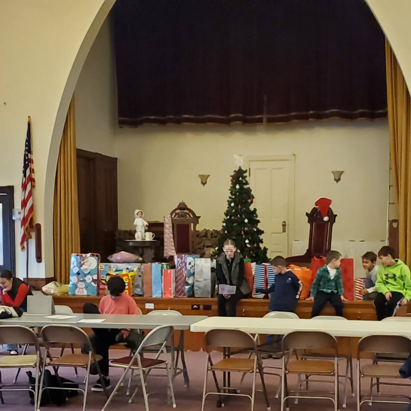 Children &amp; Youth Christmas Program 

Our youth are very excited to share with you the Christmas message this Sunday, December 14 at 10:15am.

We hope their message adds a richness and blessing to your Advent and Christmas season, as we celebrate 