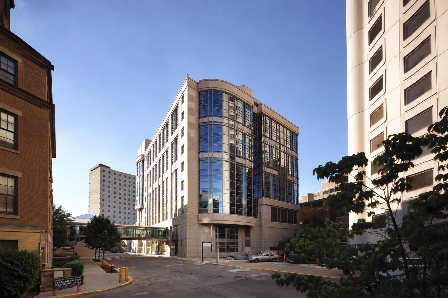 HC_BWH Center for Women & Children-2_Edit 2.jpg