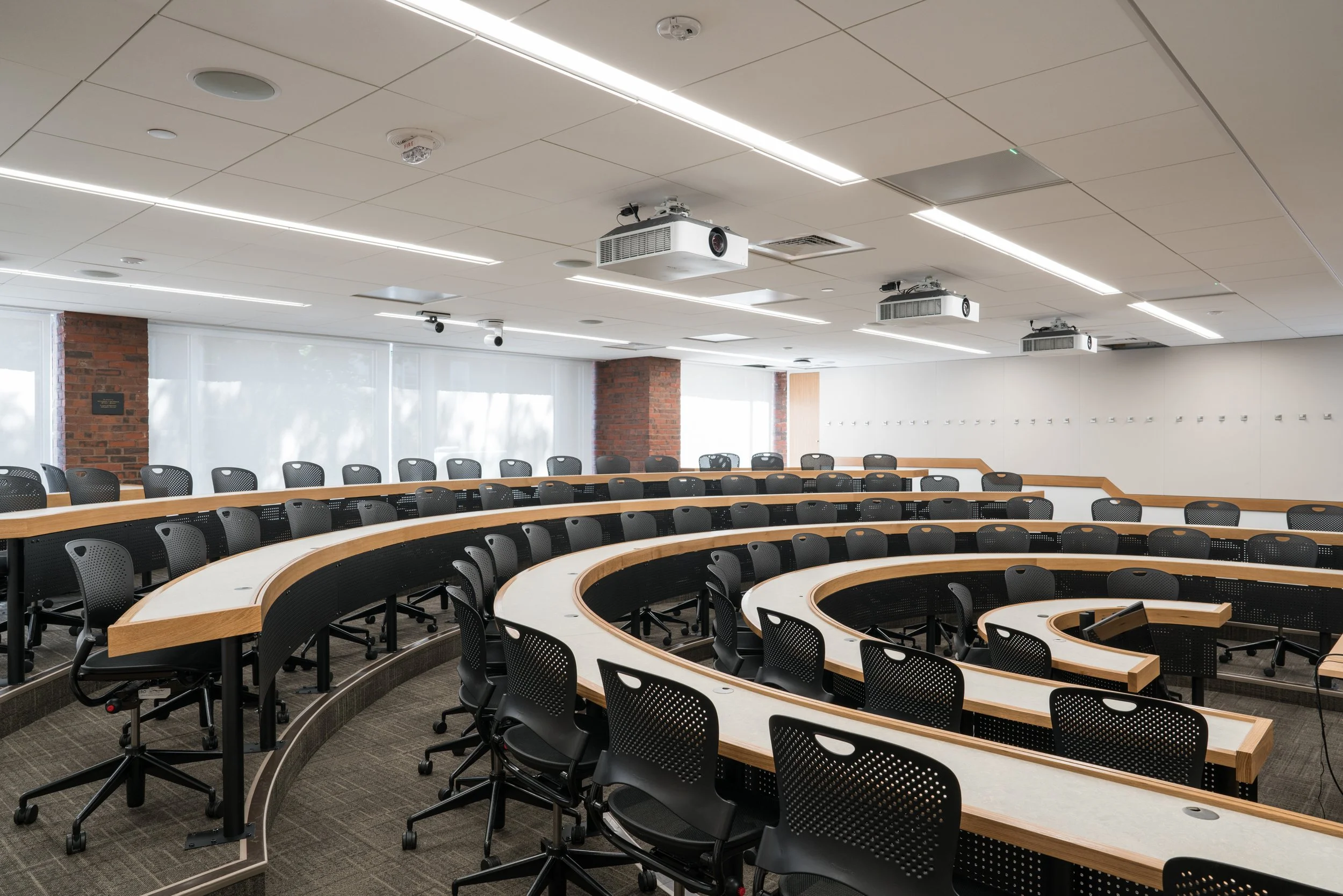 HE_HKS Classrooms_L140 & L150-35.jpg
