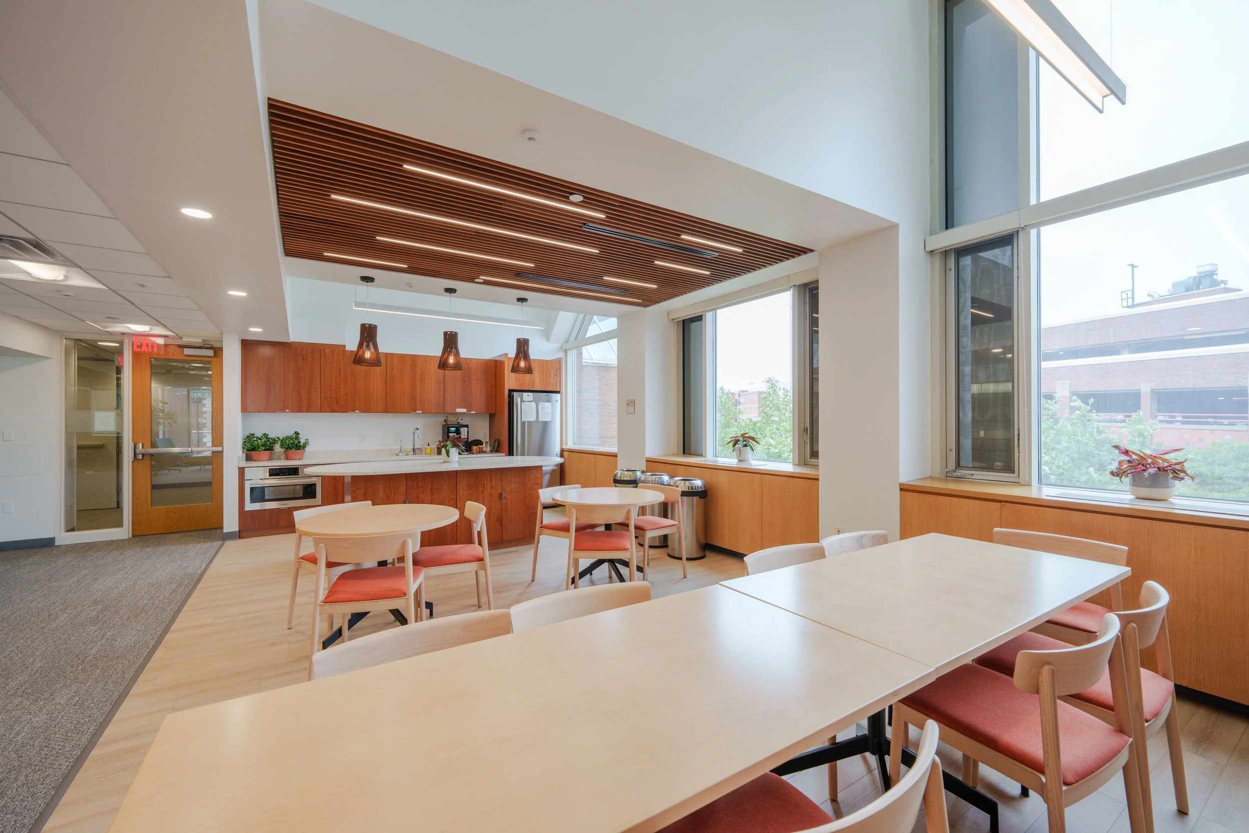 Office_HKS Salata-18.jpg