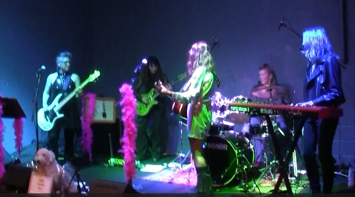 3070 Sports Bar - Yes, the Golf place