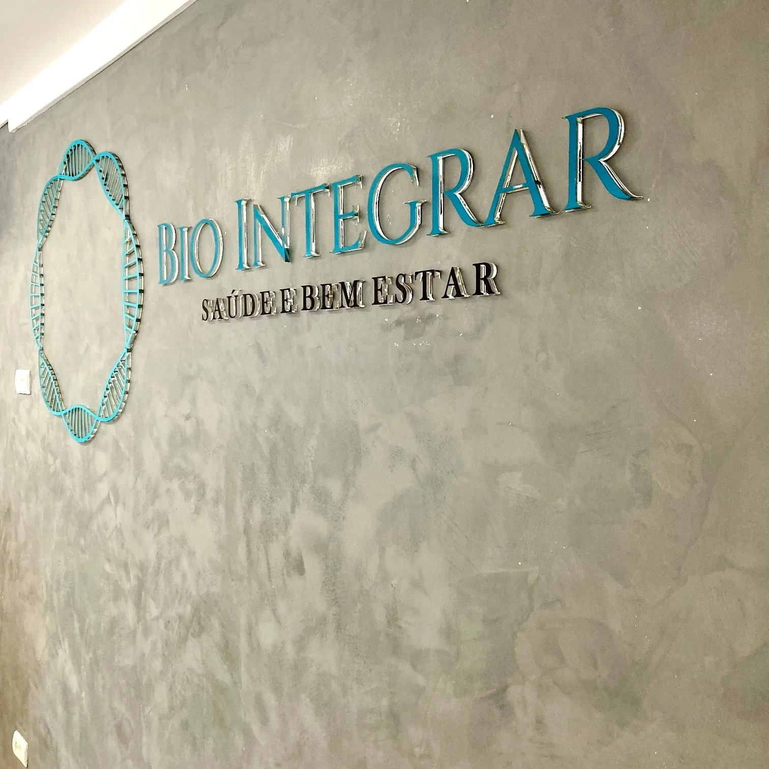 Transformamos a sa&uacute;de em uma experi&ecirc;ncia de cuidado integral. Na Integra, voc&ecirc; encontra uma estrutura completa e uma equipe multidisciplinar dedicada a voc&ecirc; e sua fam&iacute;lia.
​Nossos Pilares de Cuidado:
​🦷 Sa&uacute;de O