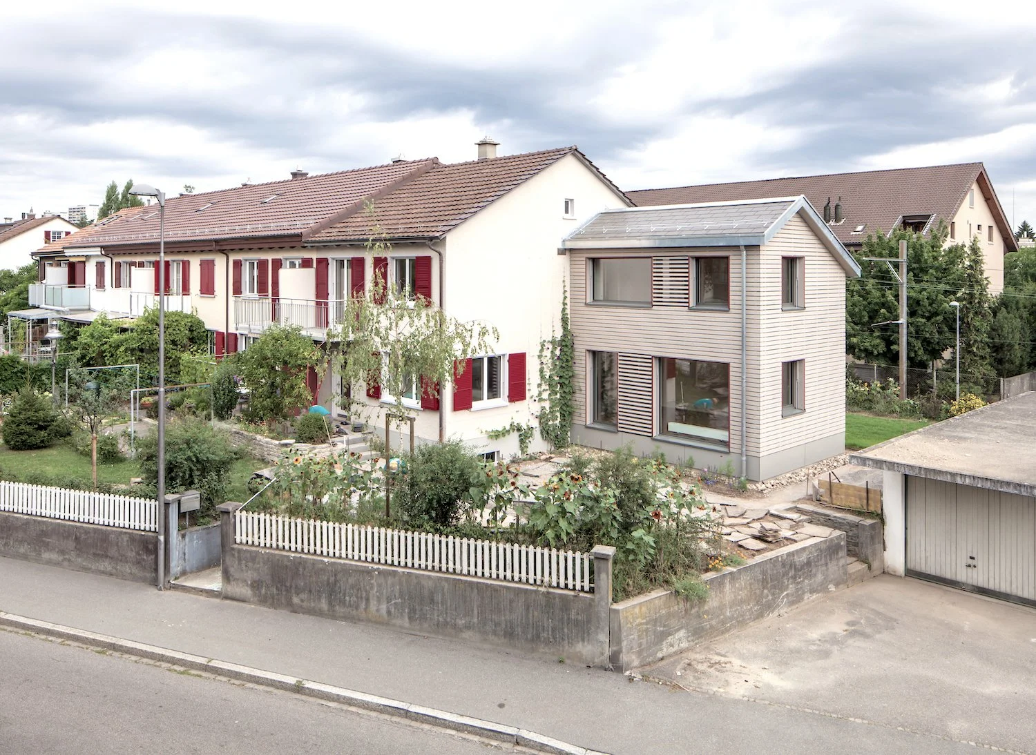 Varley-Interni-B55E-01-Anbau-Altbau-Bern-Reihenhaus_Fenster.jpg