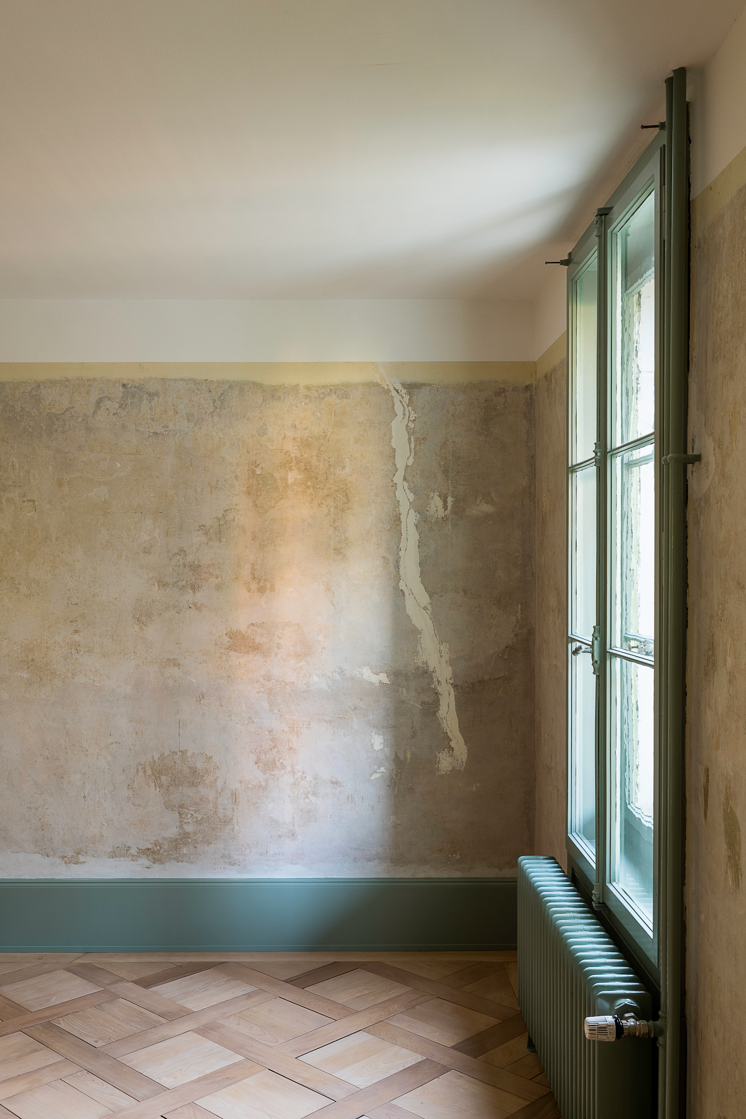 Varley-Interni-A17-Sanfte-Sanierung-Altbau-REFH-©RolandJukerFotografie_20210421_62_0008_B.png