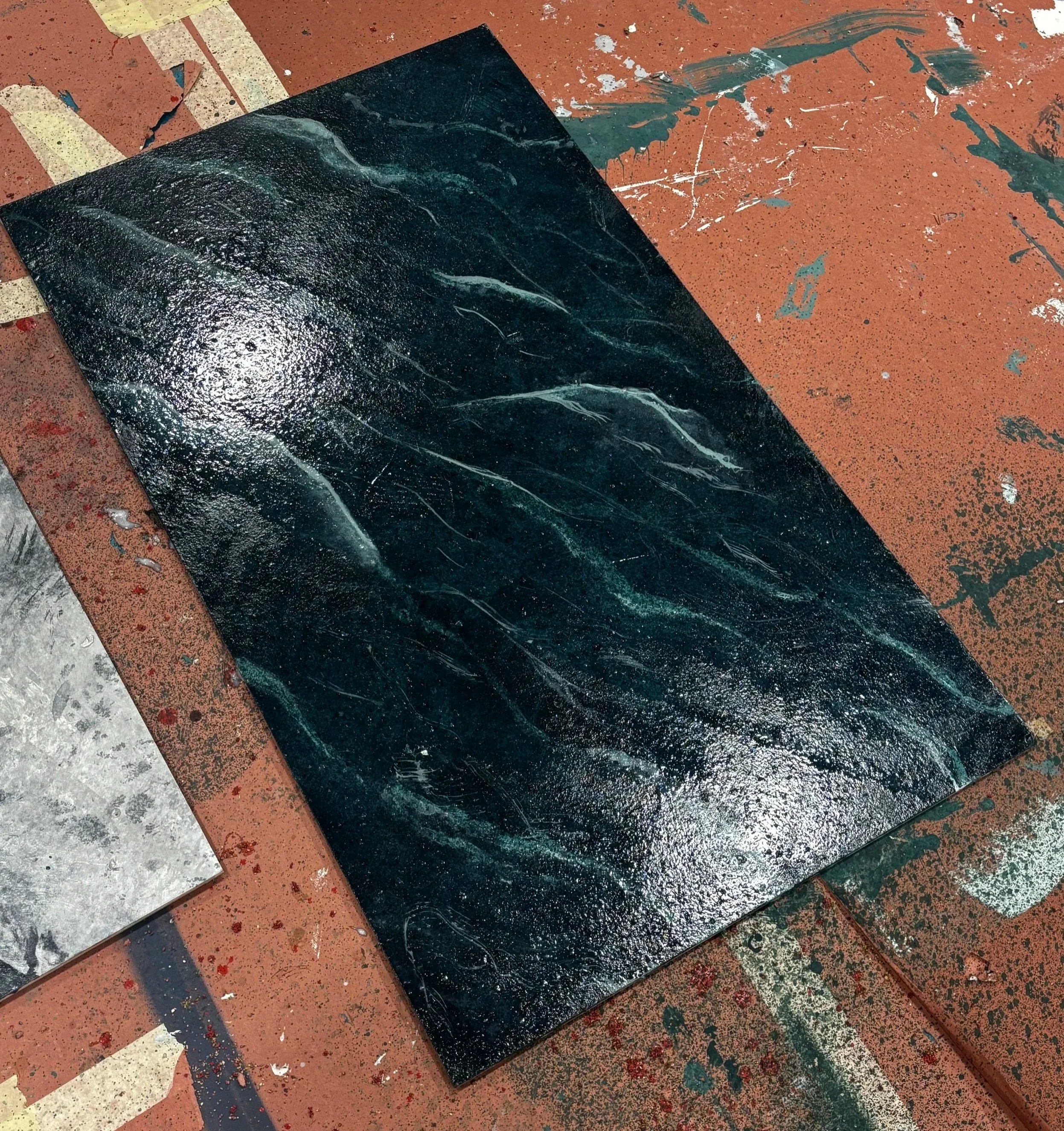 Materials: Nova Color, Off Broadway, Various Tint, Satin Glitsa