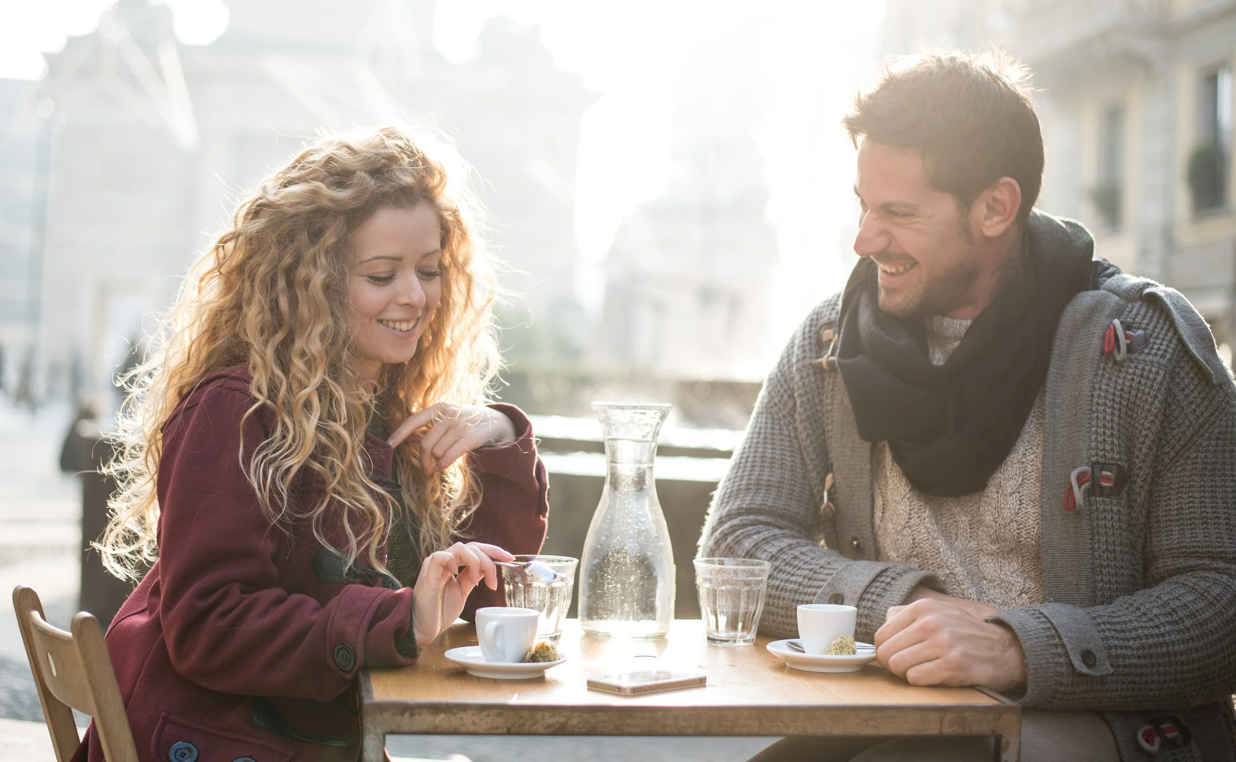 Green Flag Meaning in Relationships: What Healthy Love Looks Like