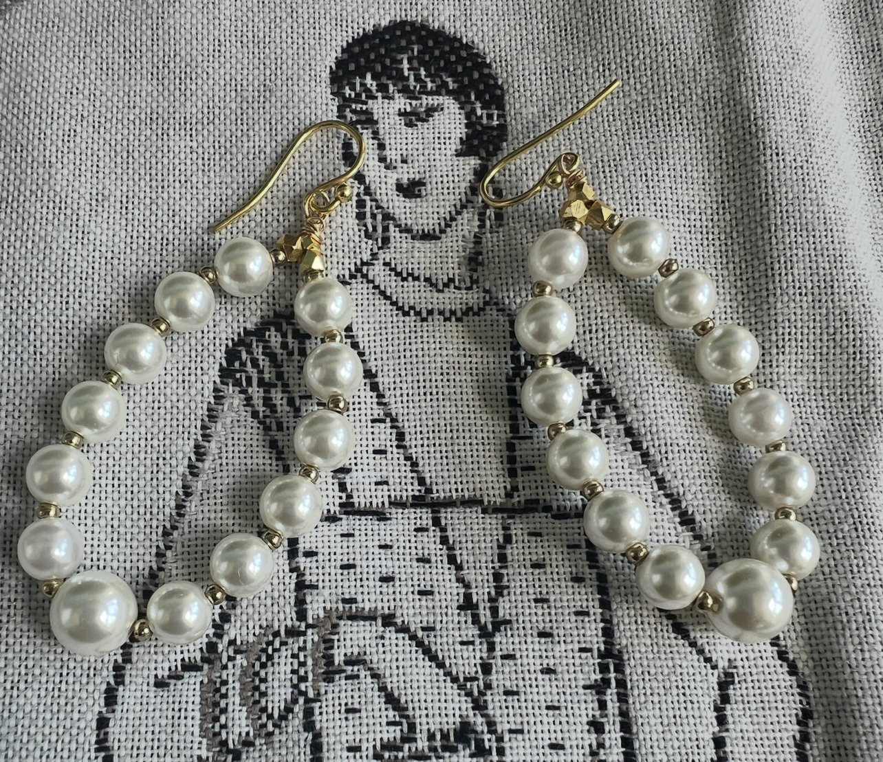 Gang of Pearls