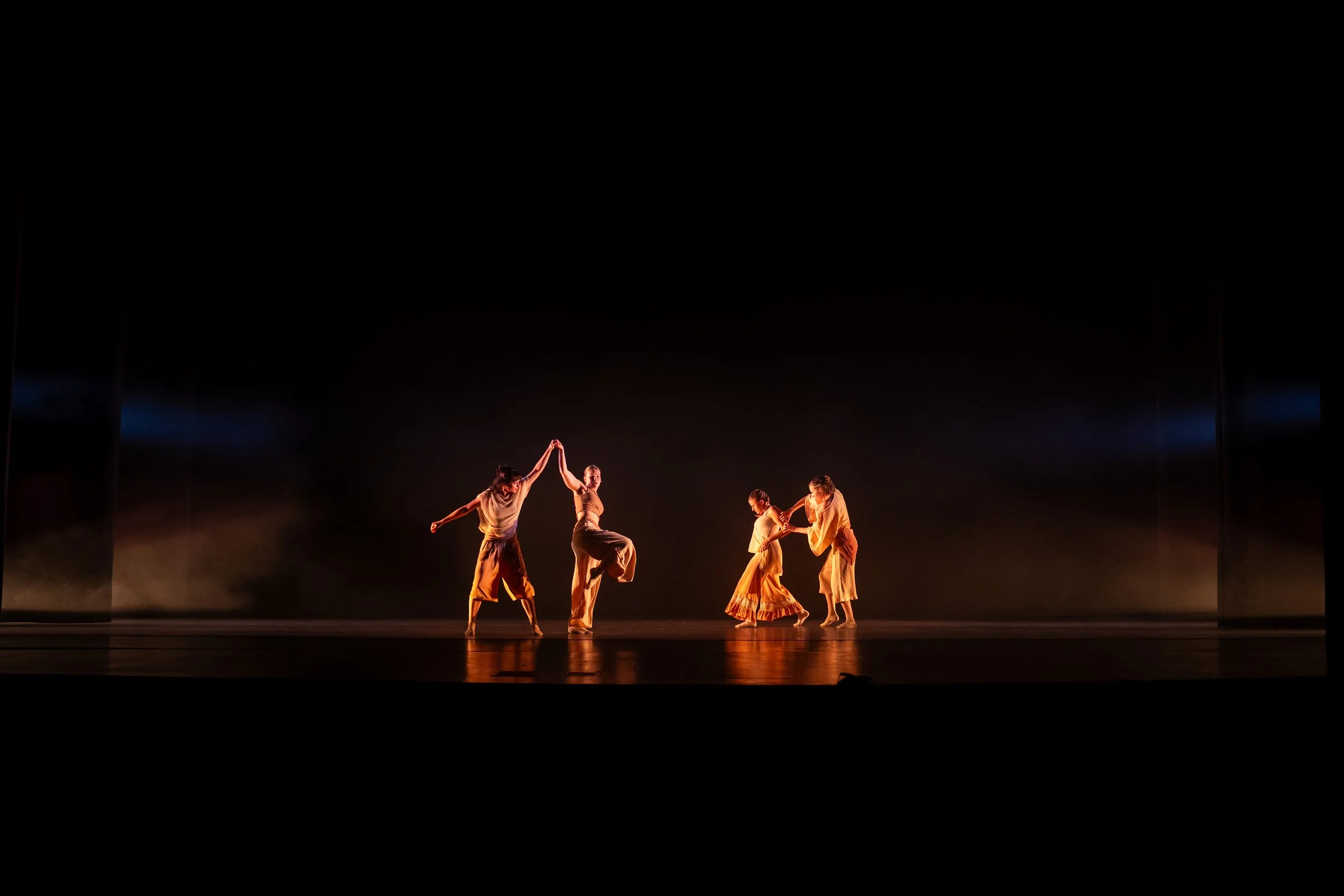 Woven Memoirs_Umbra_Spring Dance Concert 2026_0018.jpg