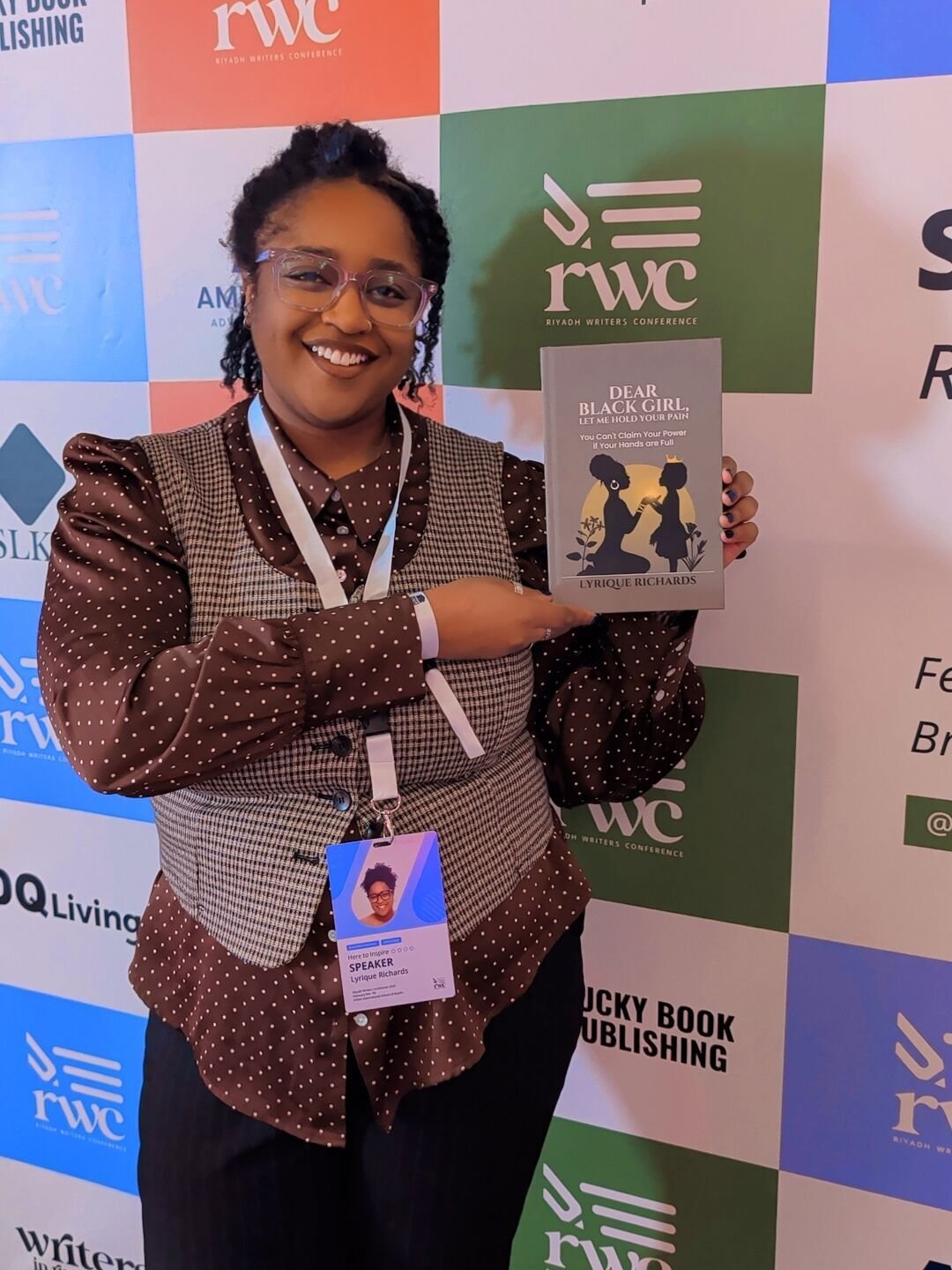 I brought my story with me.

Standing at the Riyadh Writers Conference as a speaker and author was not something I took lightly. This moment represents years of learning to trust my voice, to stop shrinking my truth, and to believe that my words dese