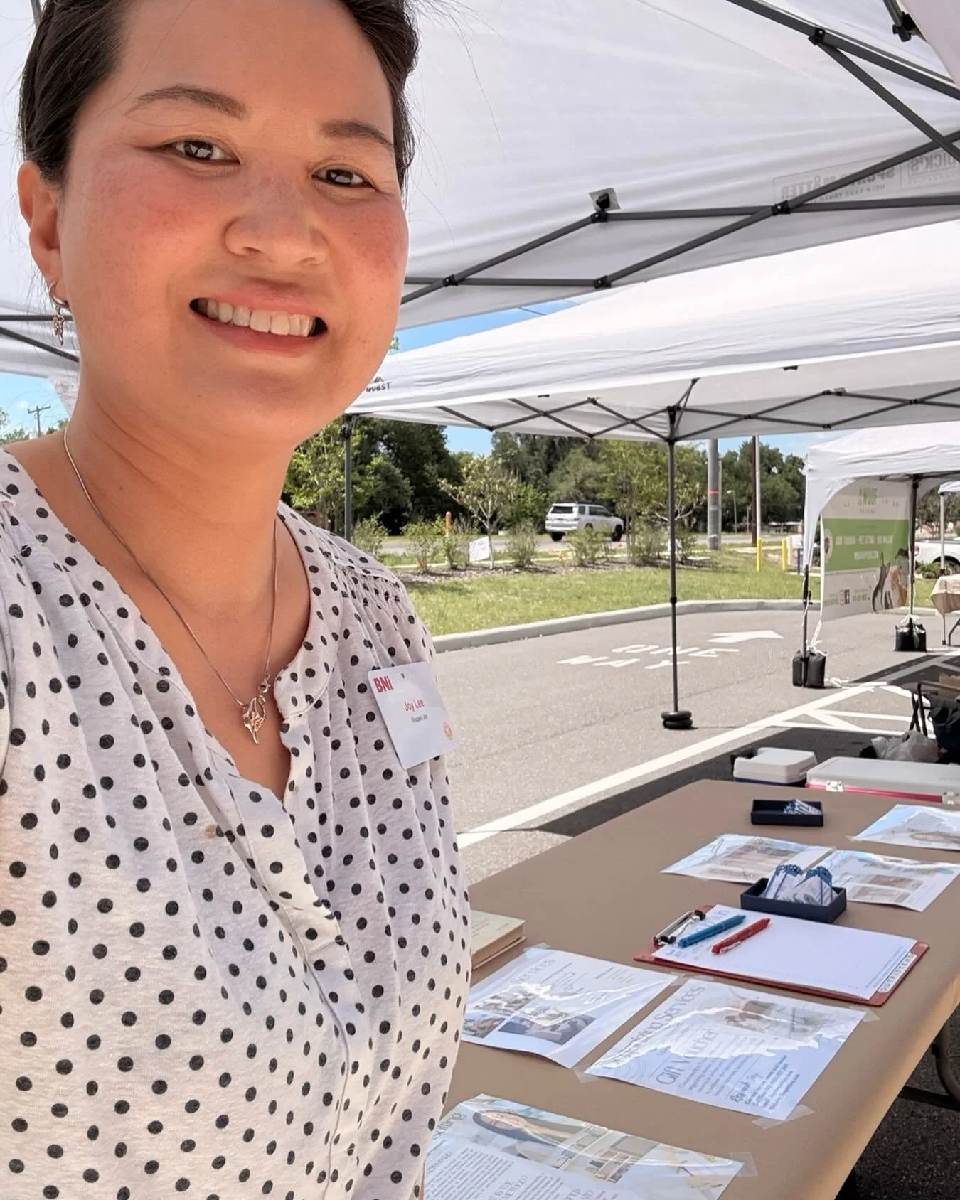 Set up my first booth as a
KonMari professional@organizer! Giving away a free 3 hour session to new contacts