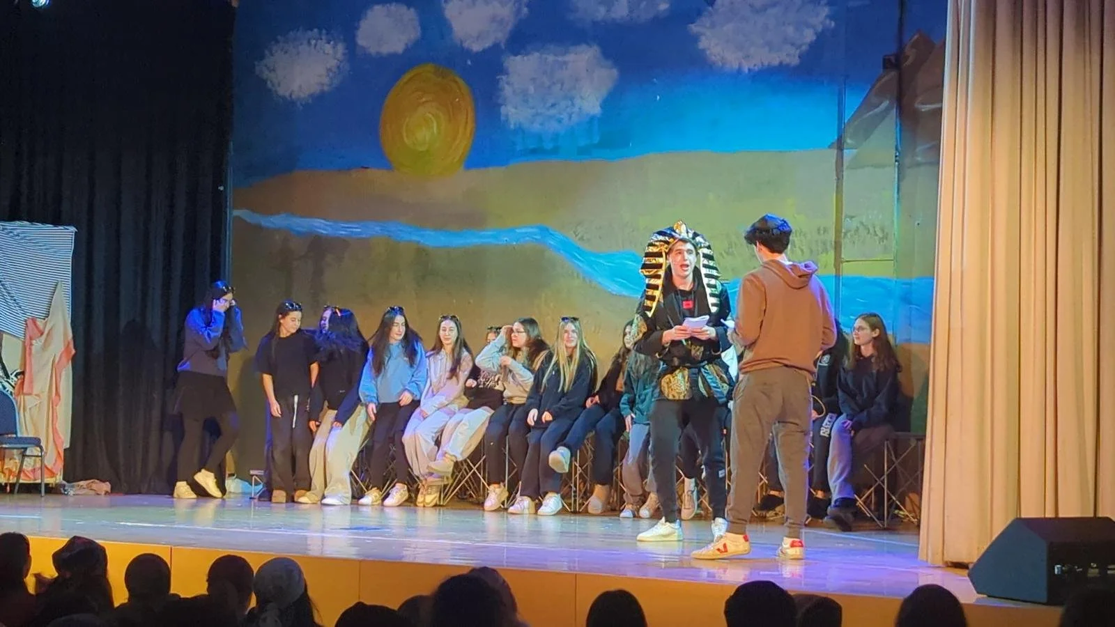 PHOTO-2025-02-26-19-15-43 7.jpg