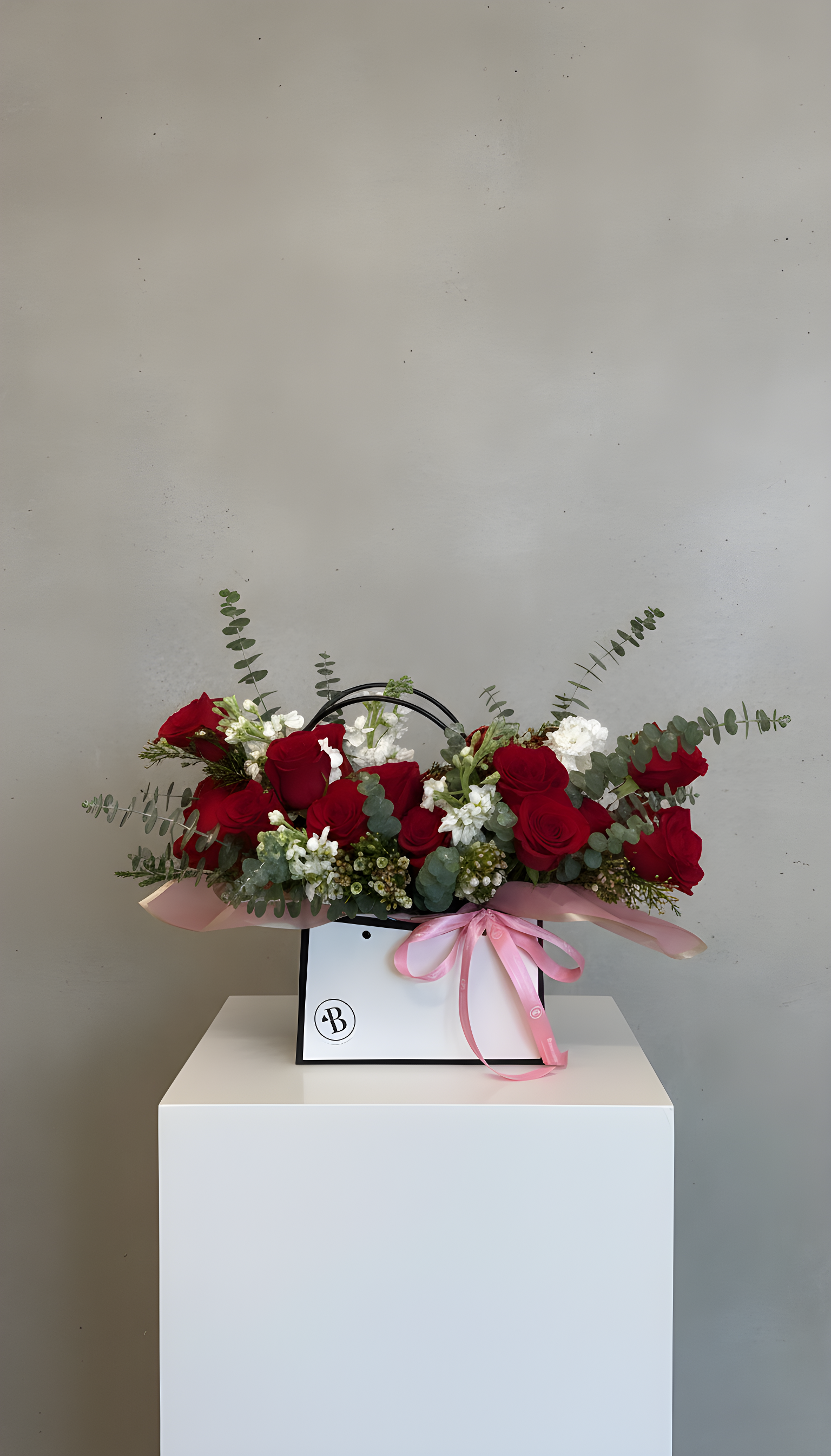 Romantic Flower Tote .PNG