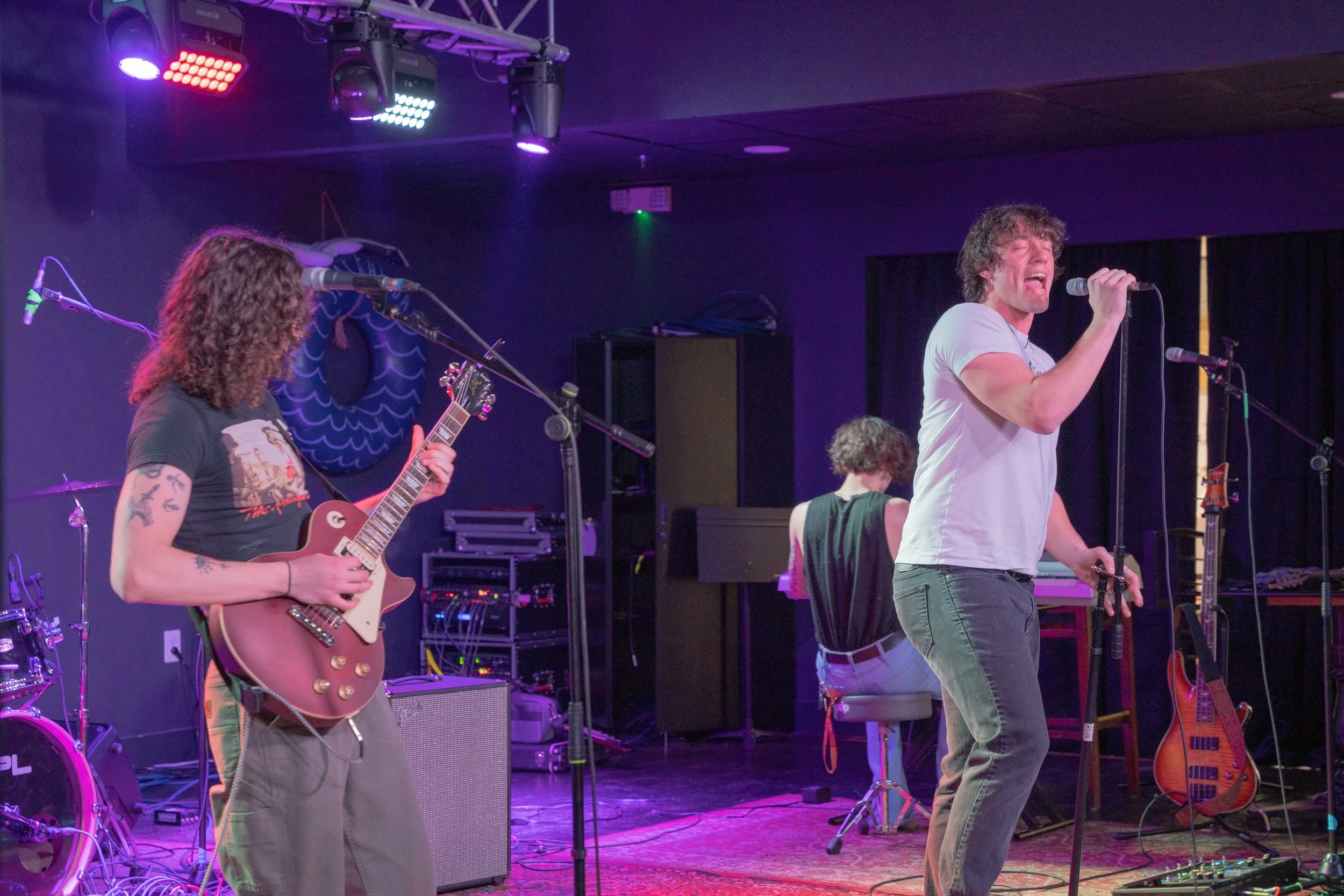 Earp's - Dead Queens & Leannan-Shi-158.jpg