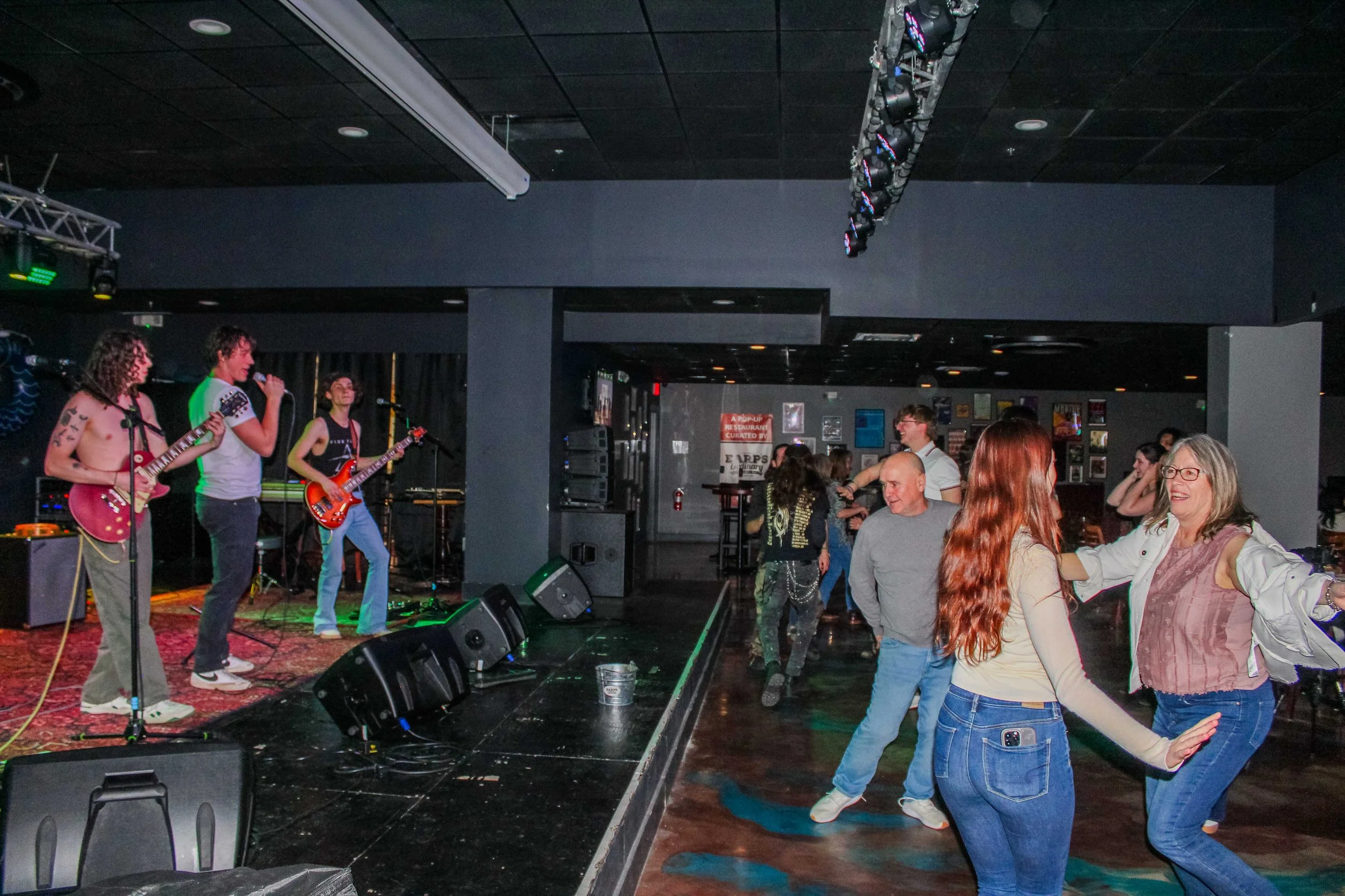 Earp's - Dead Queens & Leannan-Shi-188.jpg