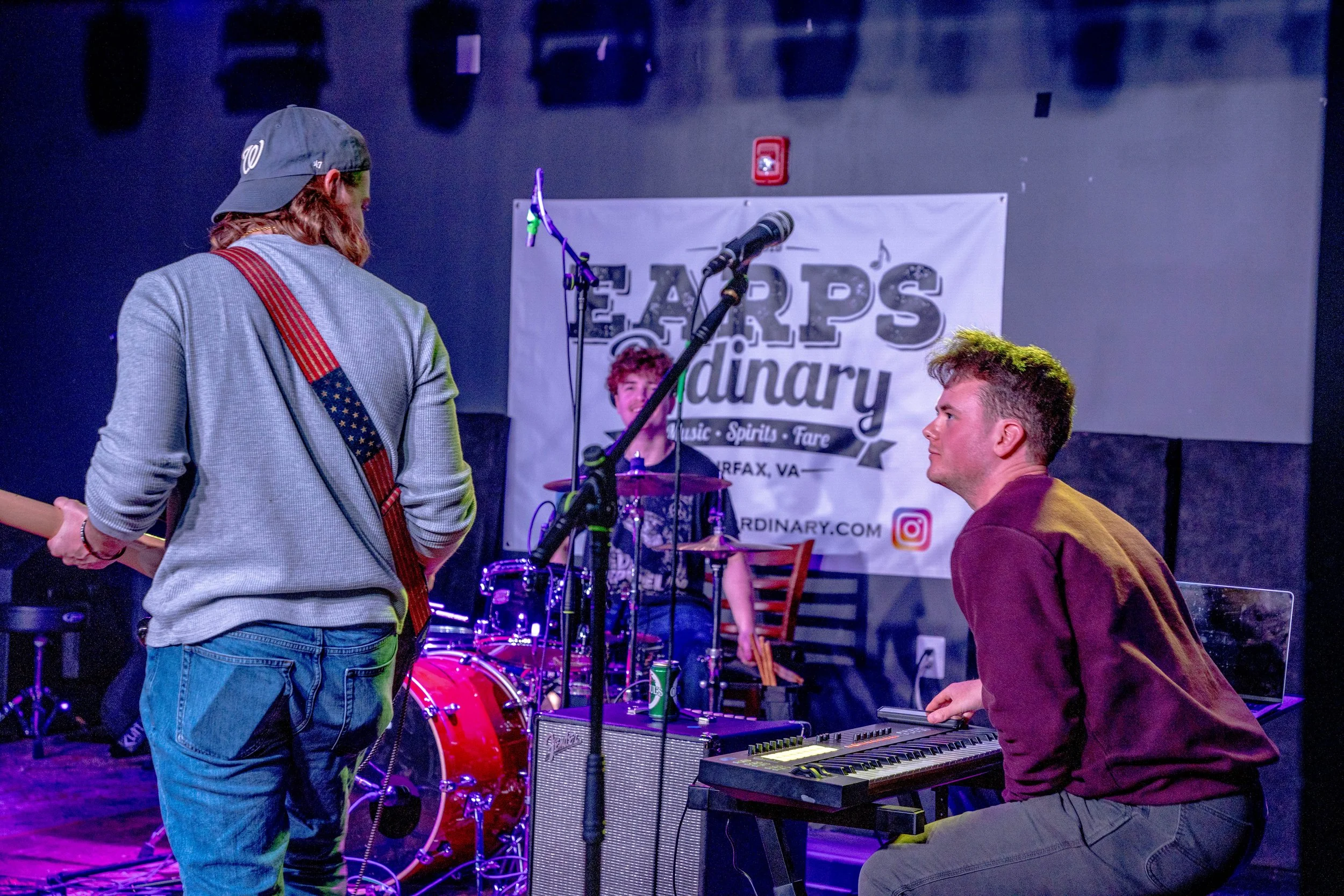 Earp's - Dead Queens & Leannan-Shi-131.jpg