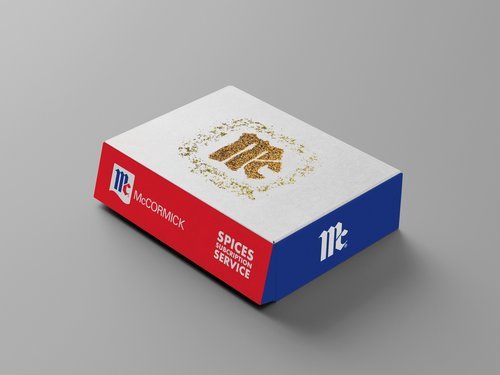Mailer_Box_Mockup_2.jpg