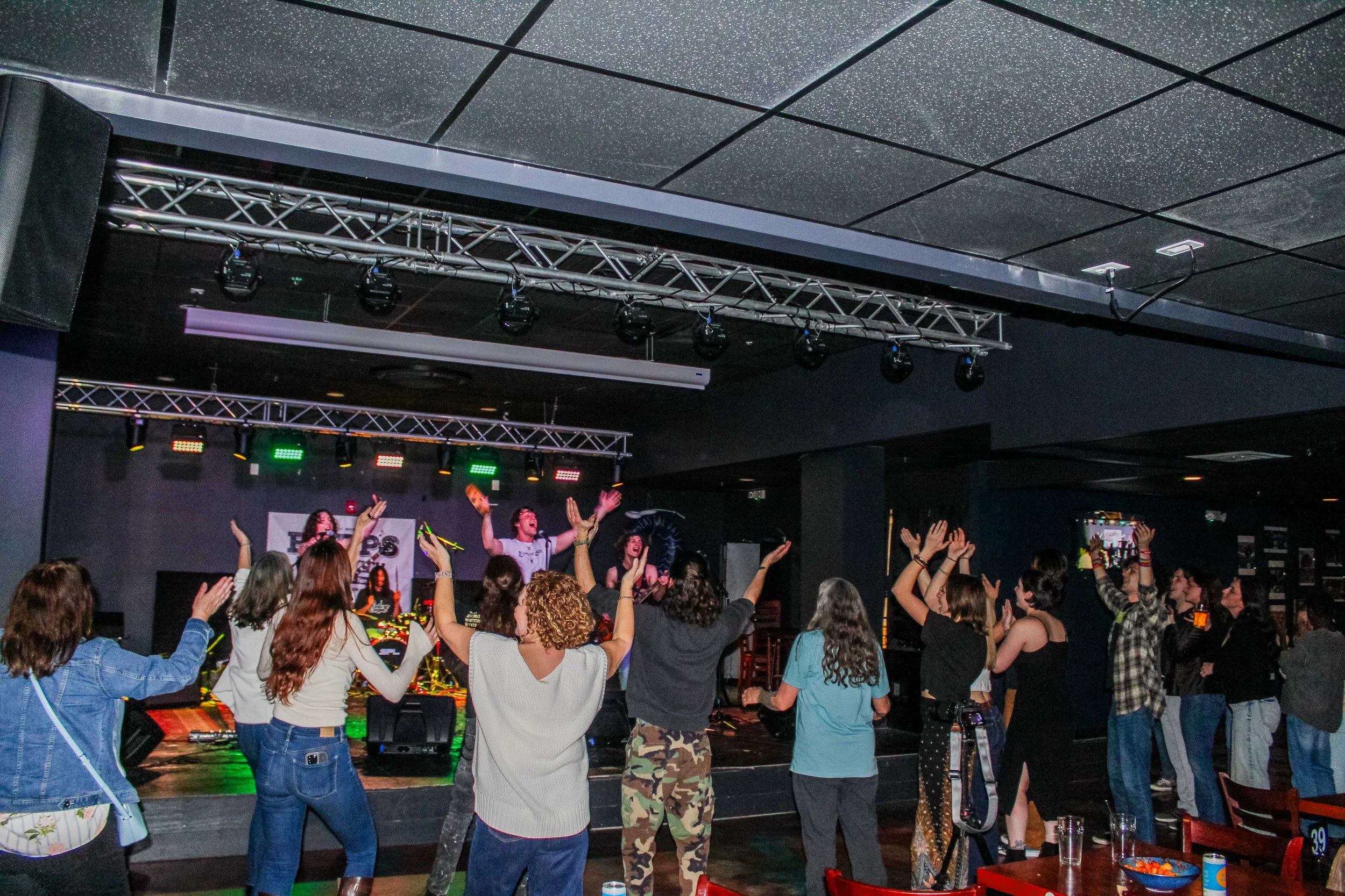 Earp's - Dead Queens & Leannan-Shi-199.jpg