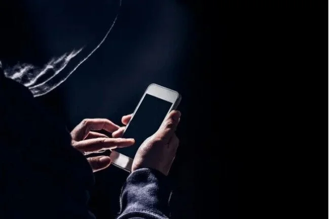 투자금 14억 가로챈 부산 증권사 직원, 징역 4년 선고  