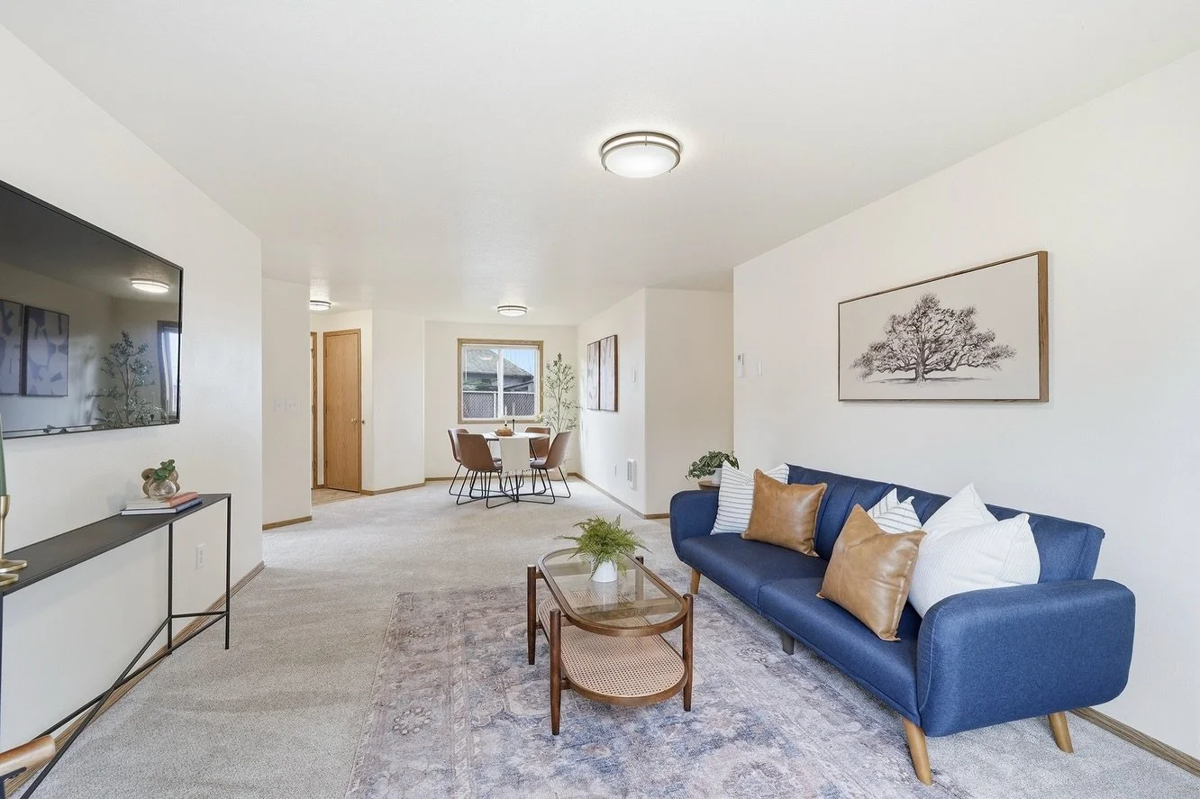 Fresh, updated, and move in ready in Washougal. This one level home has new carpet, fresh interior paint, and a bright welcoming feel the moment you walk in. The quiet culdesac location gives you a peaceful setting while still being just minutes from