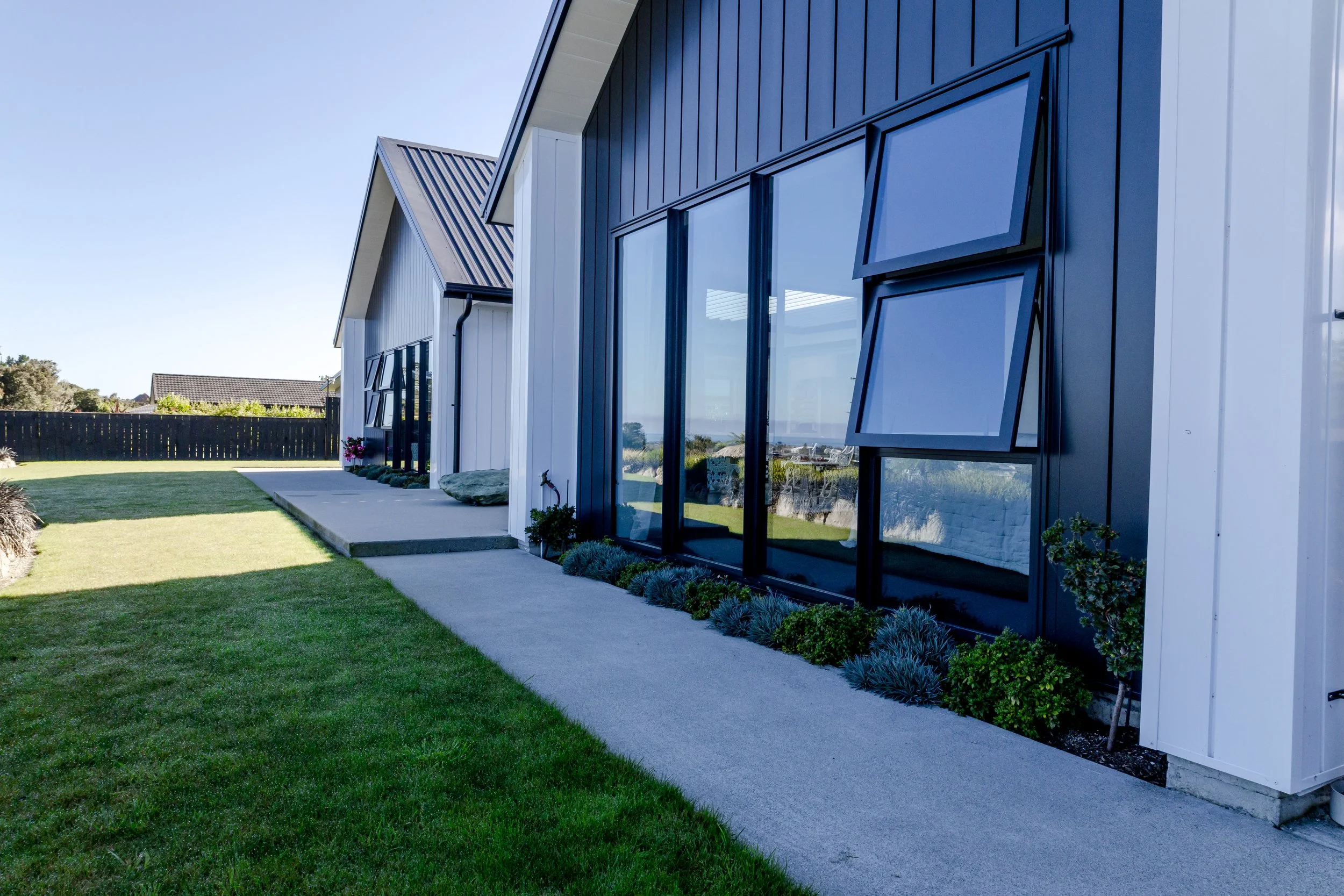 Photo 22-03-2026, 11 37 58 PM.jpg