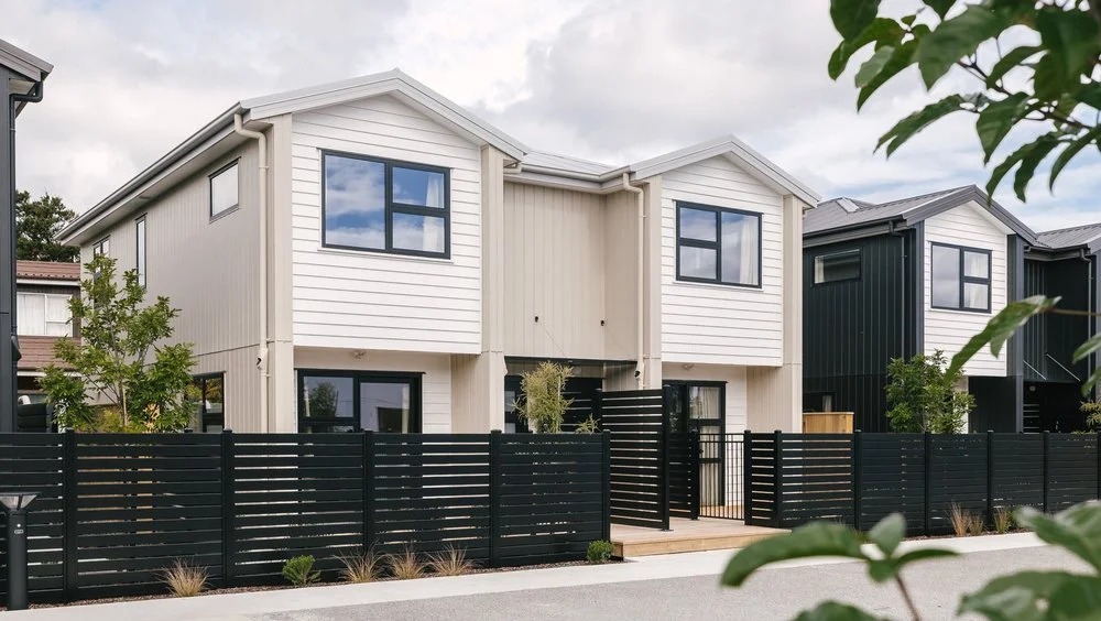 Mako horizontal slat privacy screening in matte black townhouse development