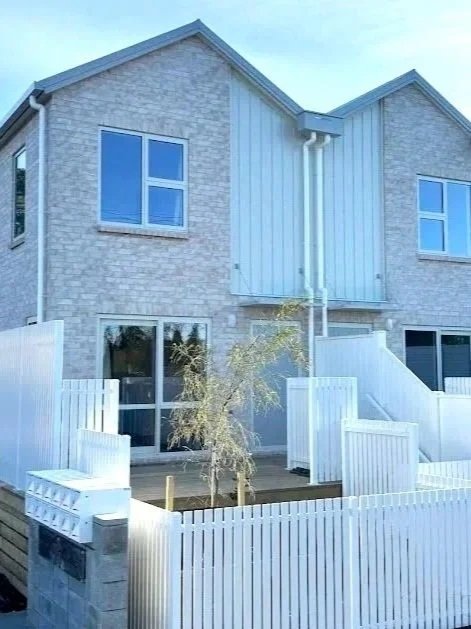 mako%252Bwhite%252Bpicket%252Bfence%252Btownhouse%252Bdevelopment%252Bfront%252Bfencing%252Band%252Bprivacy%252Bfencing%252Baluminum%252Bfencing.jpg